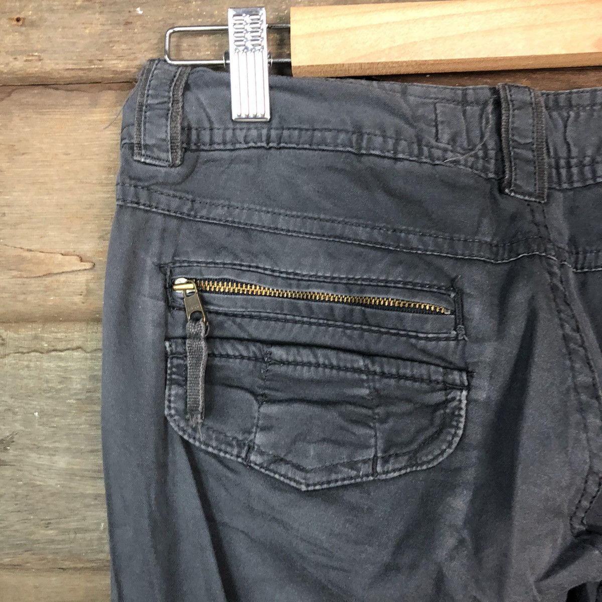 H&M DLL H&M Grey Cargo faded utility Multipocket Pants #1575 Size US 28 / EU 44 - 14 Thumbnail