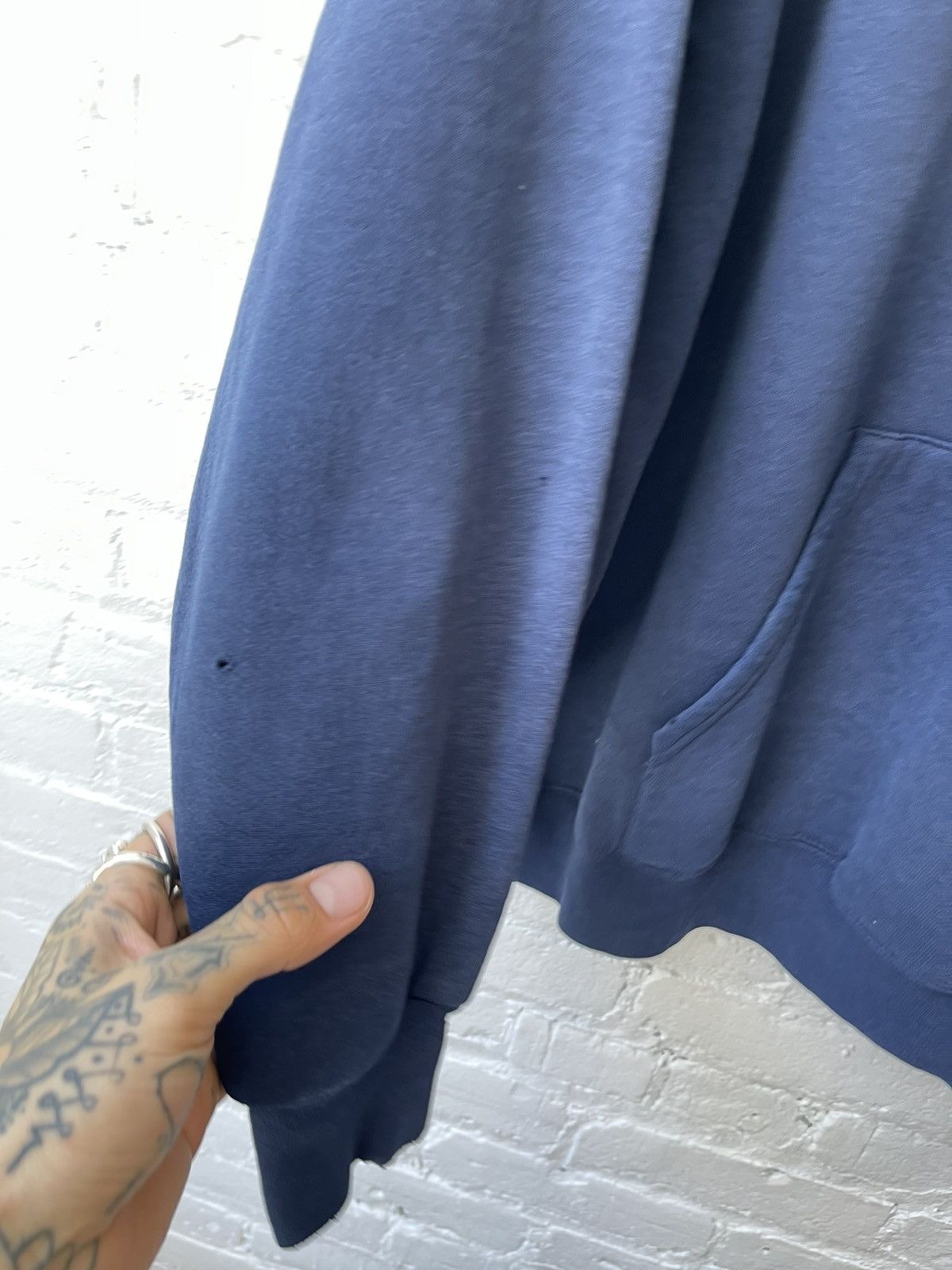 Vintage Vintage Seahorse WEST School Hoodie THRASHED XL XXL Size US XL / EU 56 / 4 - 5 Thumbnail