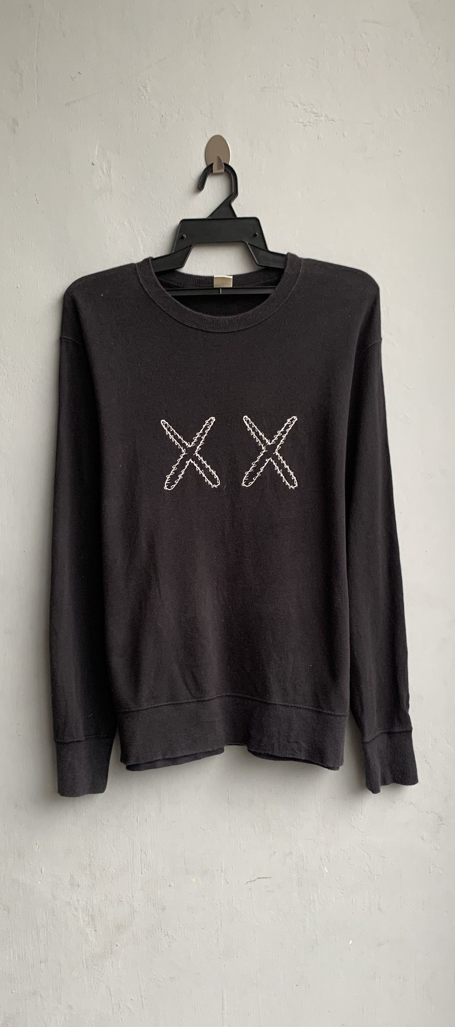 Kaws × Uniqlo Kaws collab Uniqlo Sweatshirt Size US M / EU 48-50 / 2 - 1 Thumbnail