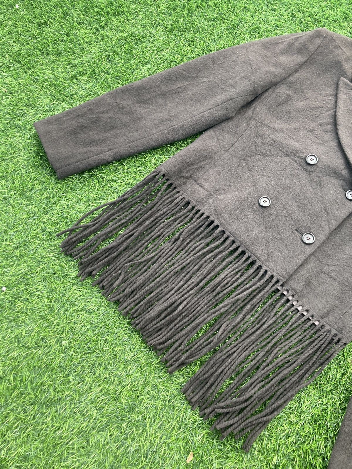 Helmut Lang ⭐️BIDDING OFFER⭐️ VINTAGE HELMUT LANG WOOL FRINGE JACKET Size US M / EU 48-50 / 2 - 5 Thumbnail