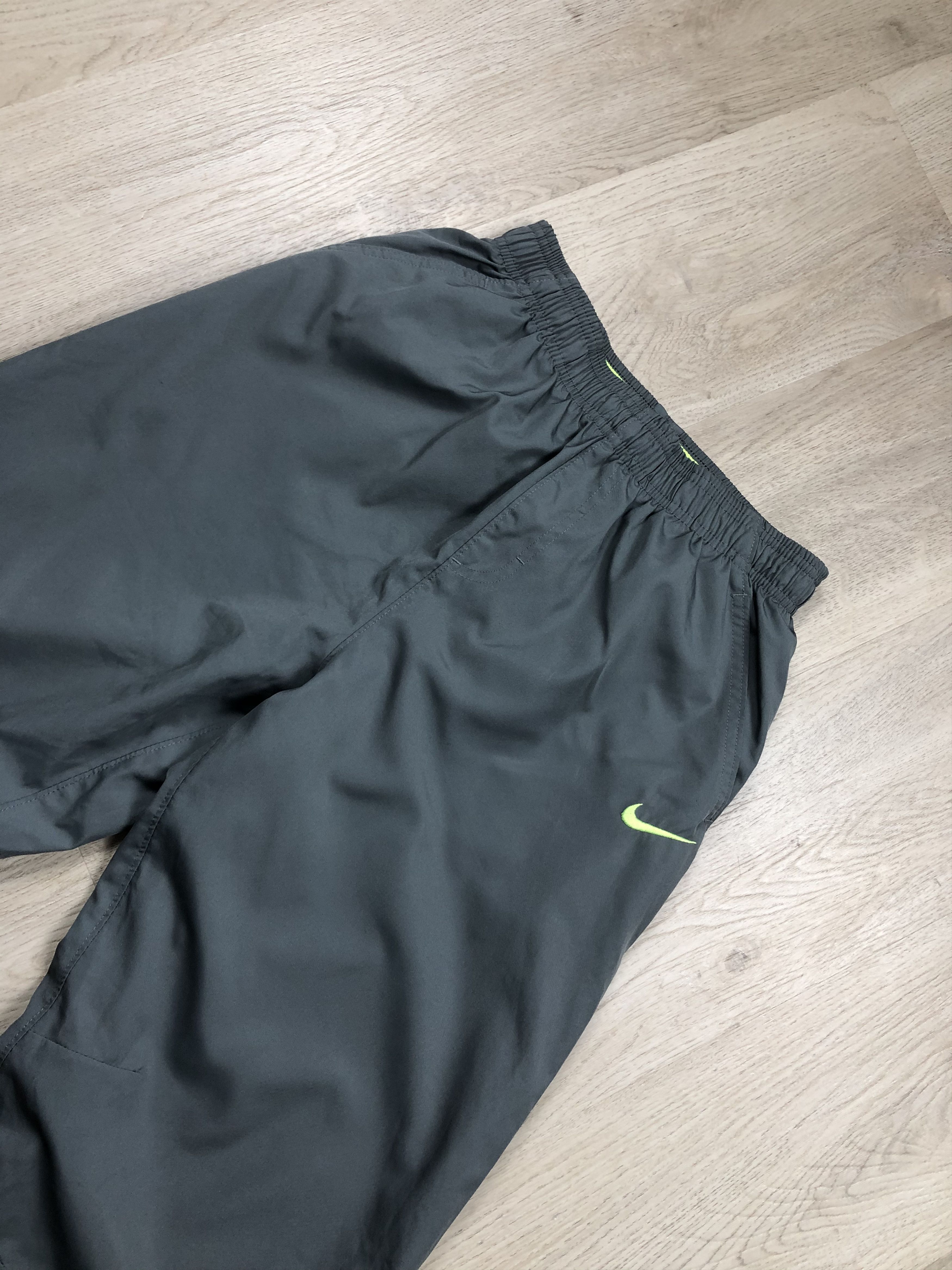 Nike × Vintage Nike Vintage Mens Nylon Pants Drill style Size US 30 / EU 46 - 2 Thumbnail