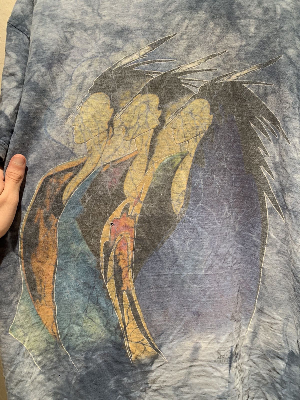 The Mountain *RARE* Vintage 1998 The Mountain Native Tribal Art T-Shirt L Size US L / EU 52-54 / 3 - 3 Thumbnail