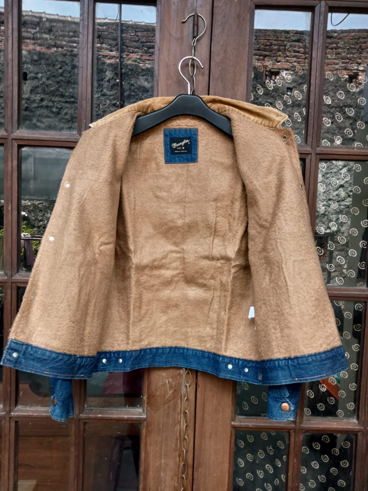 Vintage Vintage Wrangler Denim Jacket Sherpa Mens Small Size US XS / EU 42 / 0 - 3 Thumbnail