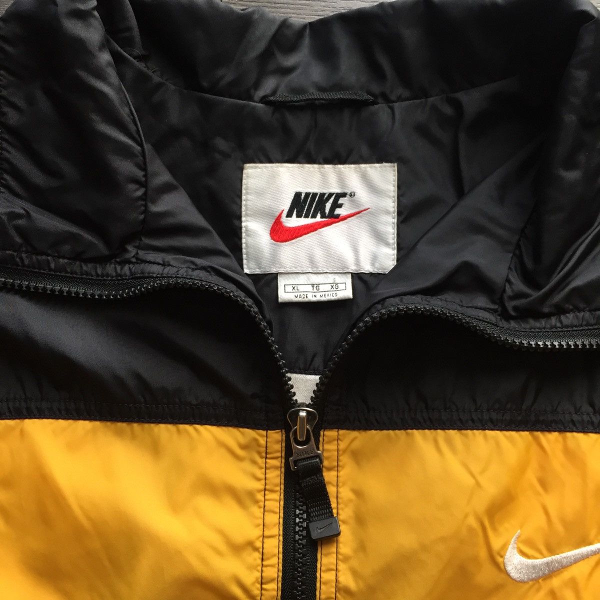 Nike × Vintage Vintage 90s Nike Spellout Windbreaker Jacket Size US XL / EU 56 / 4 - 6 Thumbnail