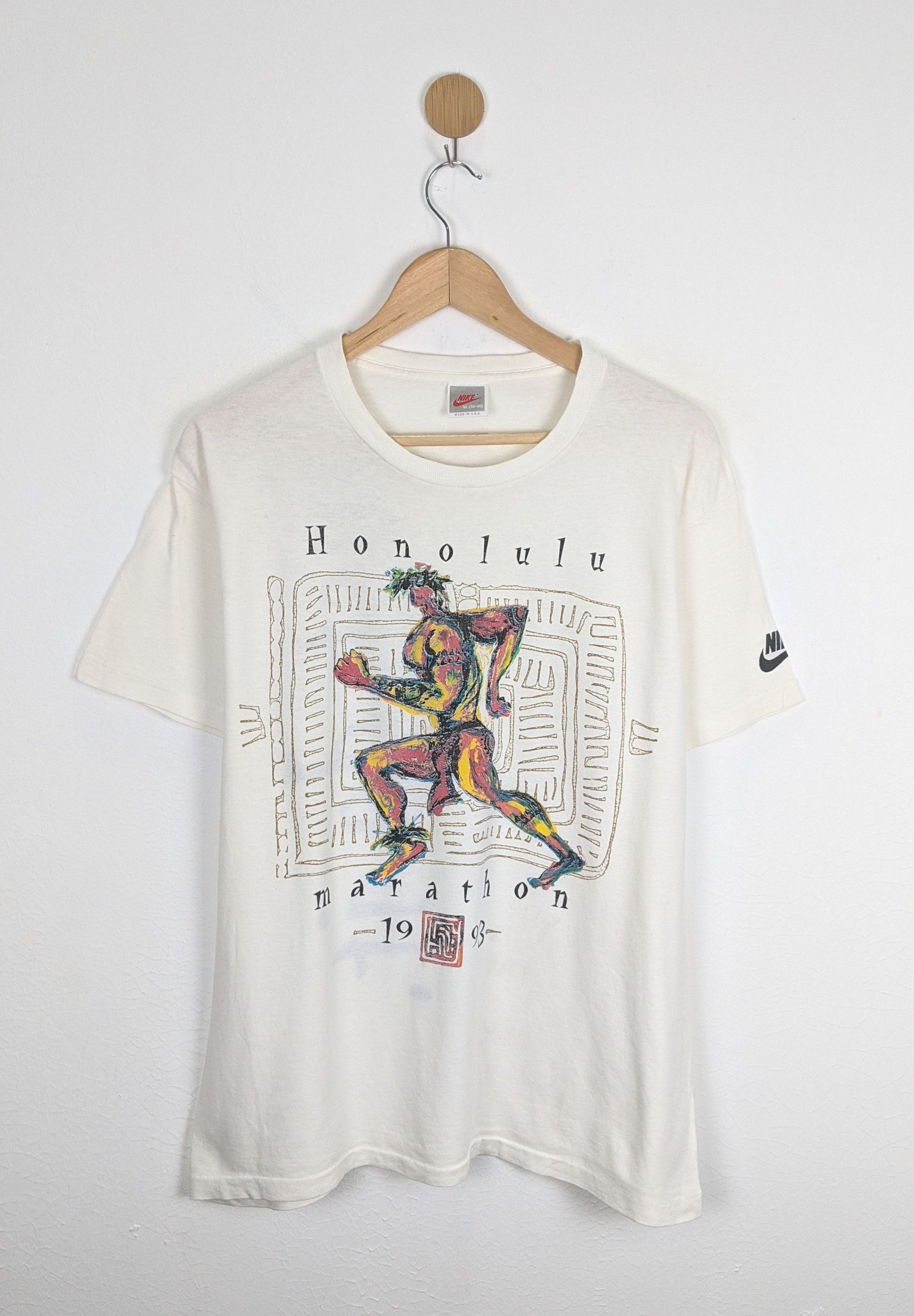image of 90's Nike Honololu Marathon 1993 Finisher Shirt in White, Men's (Size Medium)