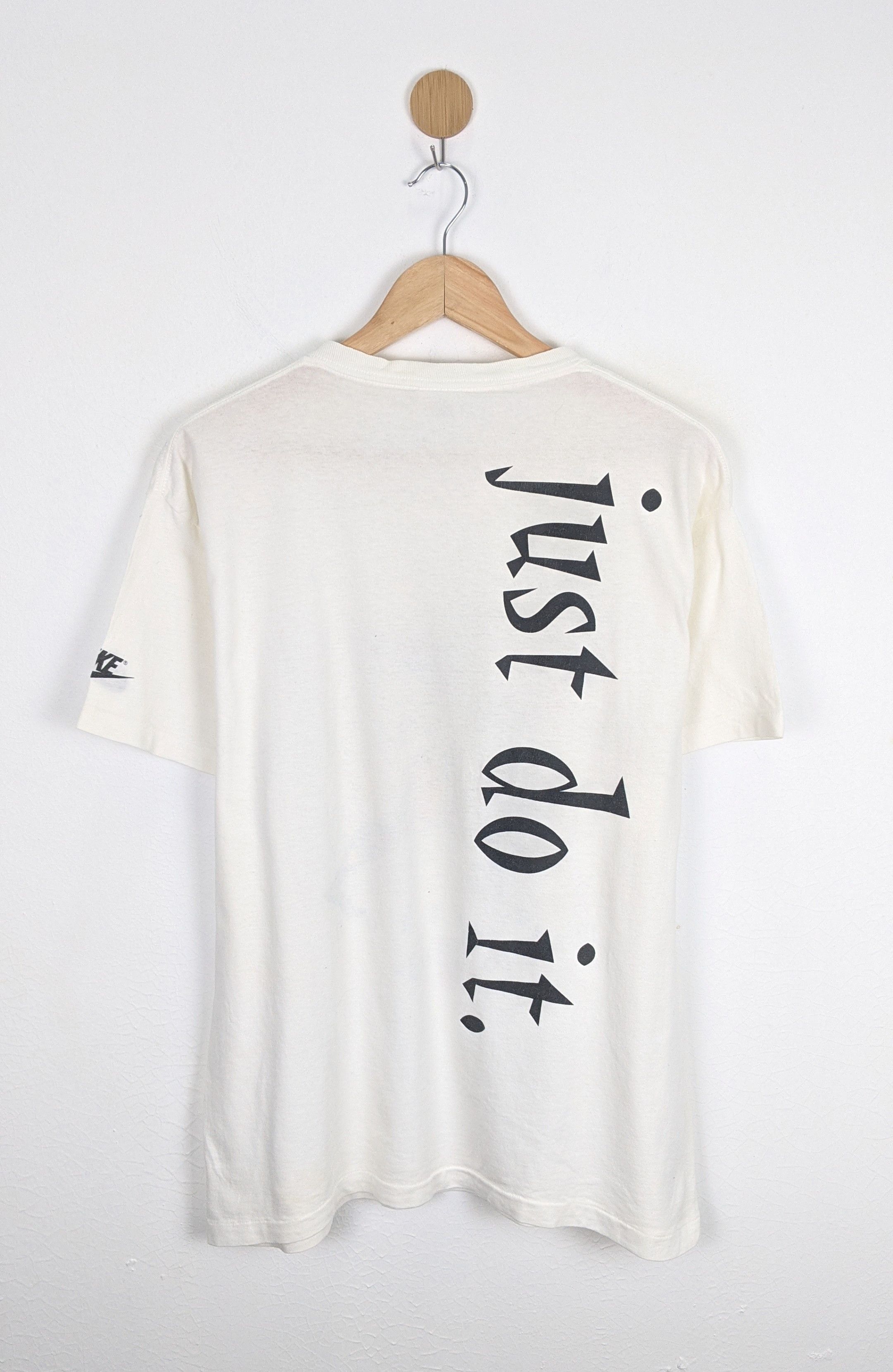 Nike × Vintage Vintage 90s Nike Honololu Marathon 1993 Finisher shirt Size US M / EU 48-50 / 2 - 2 Thumbnail