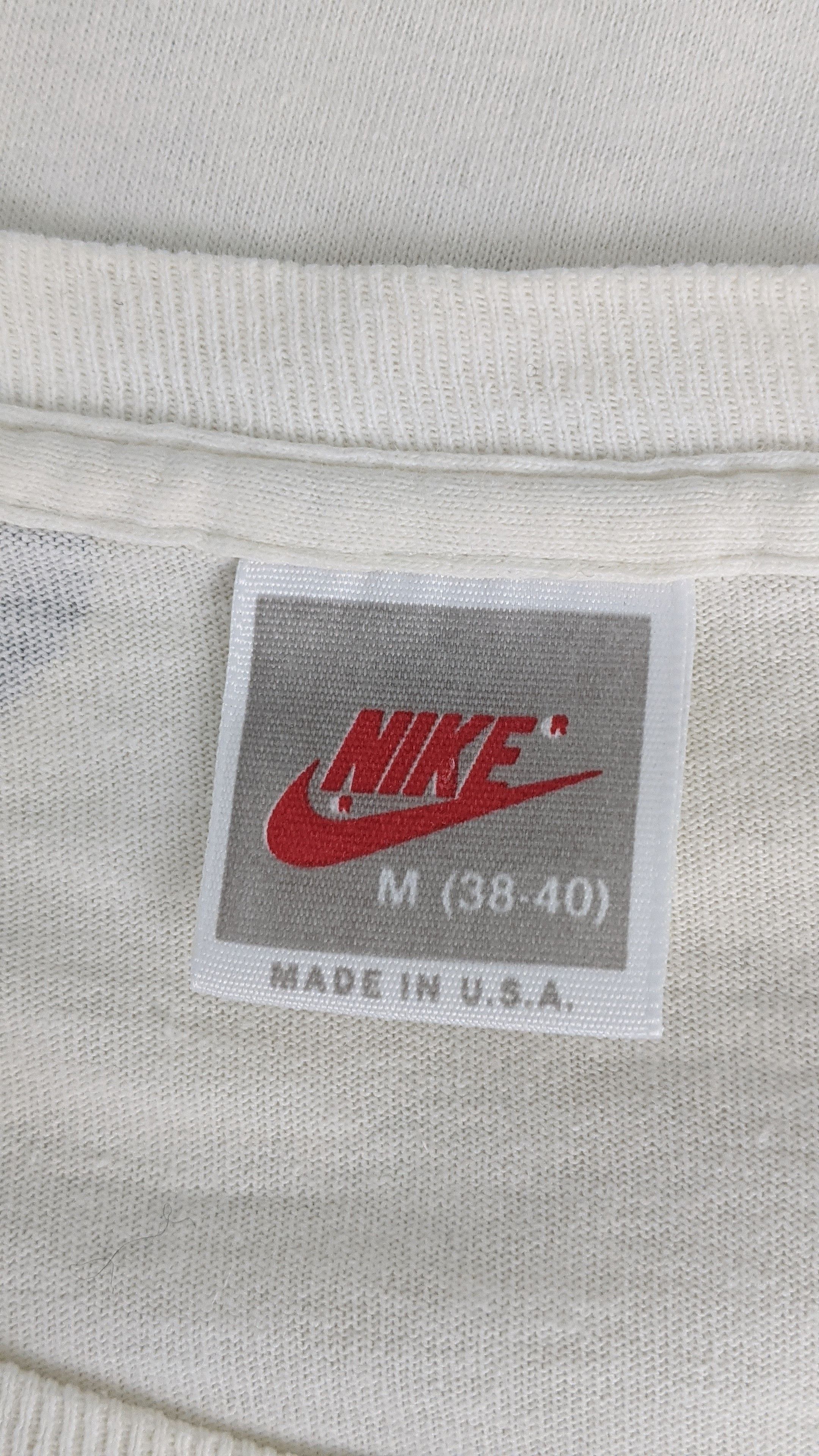 Nike × Vintage Vintage 90s Nike Honololu Marathon 1993 Finisher shirt Size US M / EU 48-50 / 2 - 5 Thumbnail