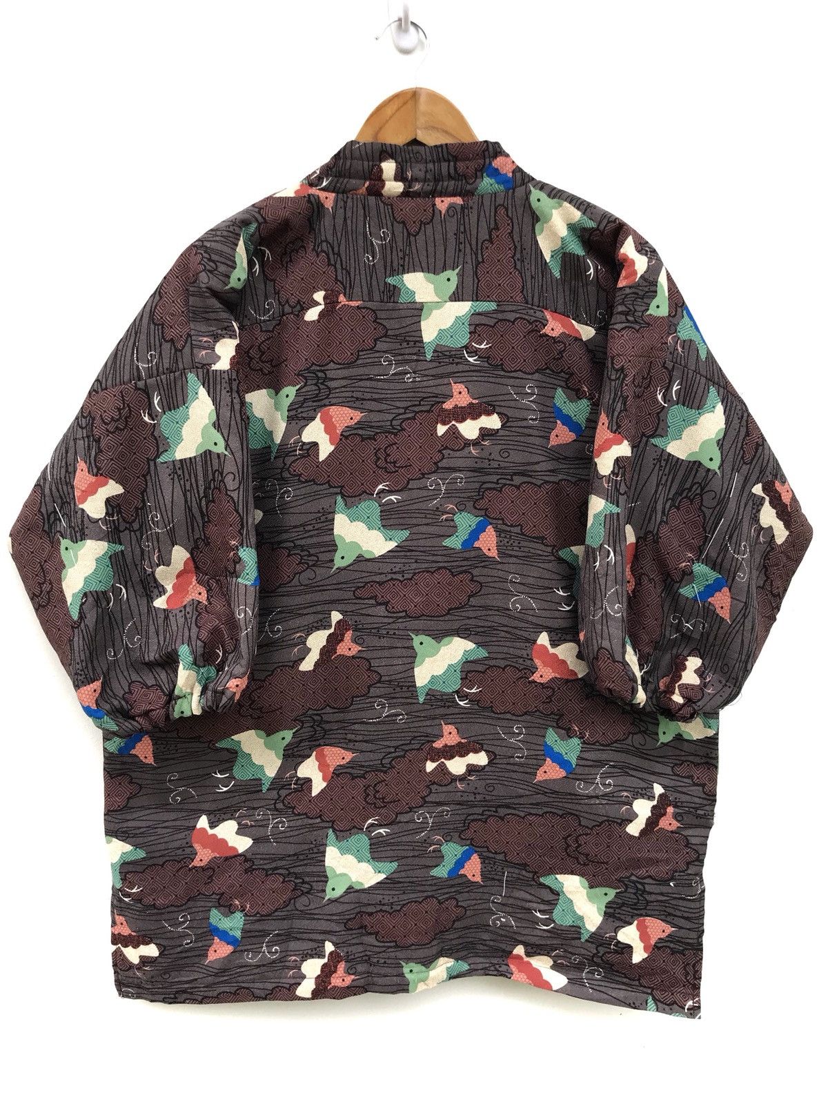 Japanese Brand × Vintage Vintage Japanese Kimono Sanjuro Over Print Quilted Jacket Size US M / EU 48-50 / 2 - 1 Thumbnail