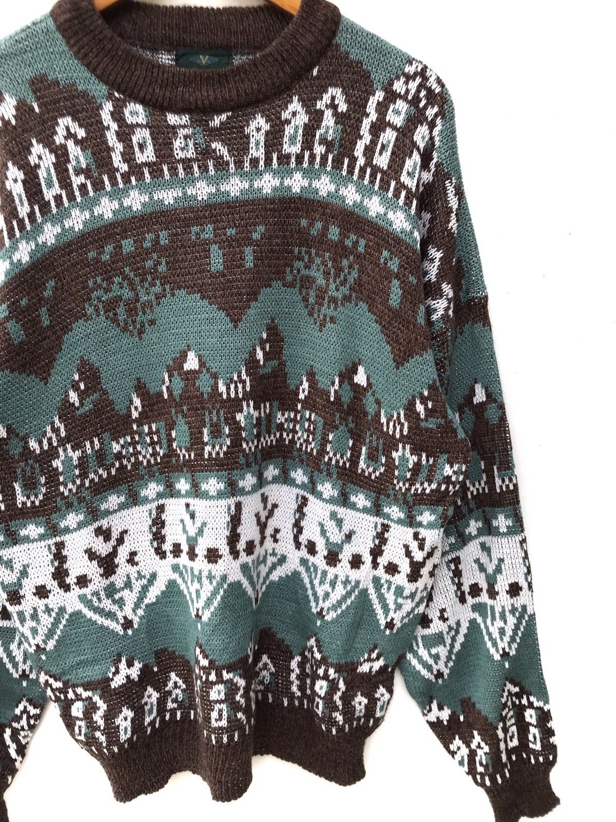 Valentino Vintage Valentino Hand Knit Sweater Size US L / EU 52-54 / 3 - 4 Thumbnail