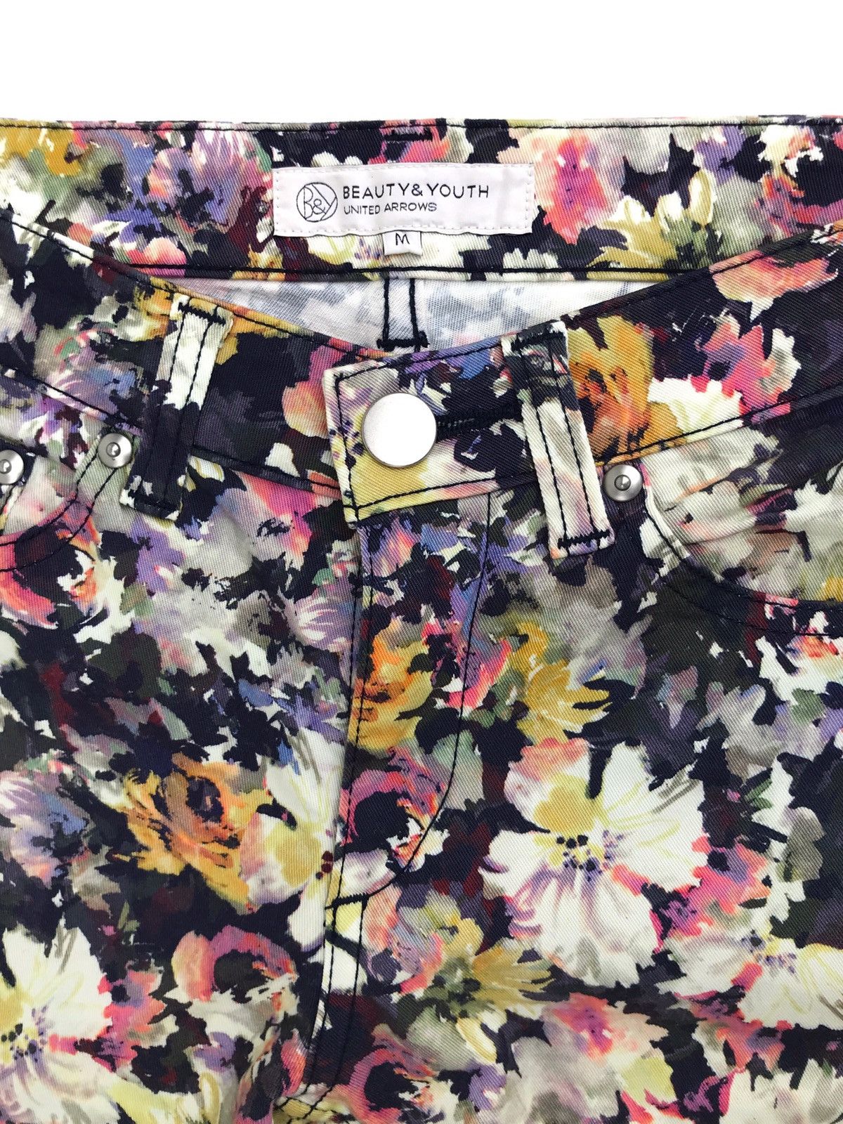 BEAUTY&YOUTH × United Arrows United Arrows X Beauty & Youth Floral Tapestry Pants Size US 26 / EU 42 - 7 Thumbnail