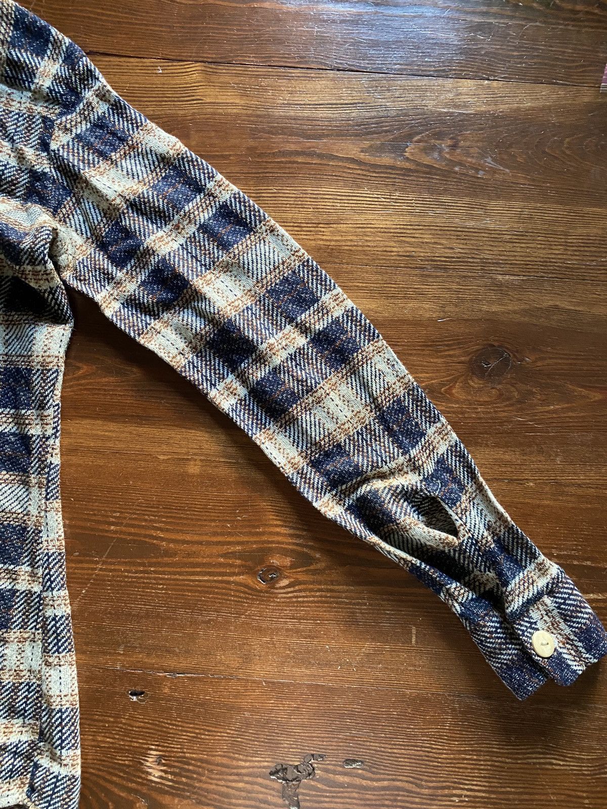 Vintage Vintage 60’s Plaid Distressed Long Sleeve Button Up Size US L / EU 52-54 / 3 - 11 Thumbnail
