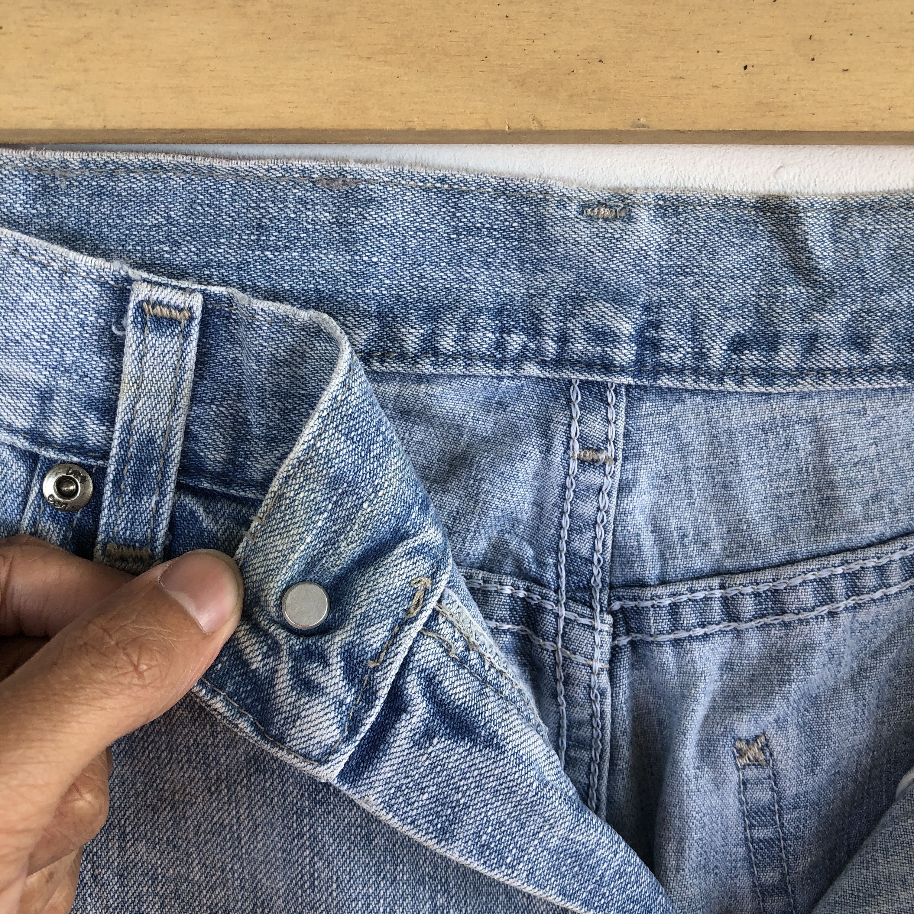 Lee Vintage 90s Lee Sun Faded Jeans Dirty Lee RustyDenim Size 28" / US 6 / IT 42 - 9 Thumbnail