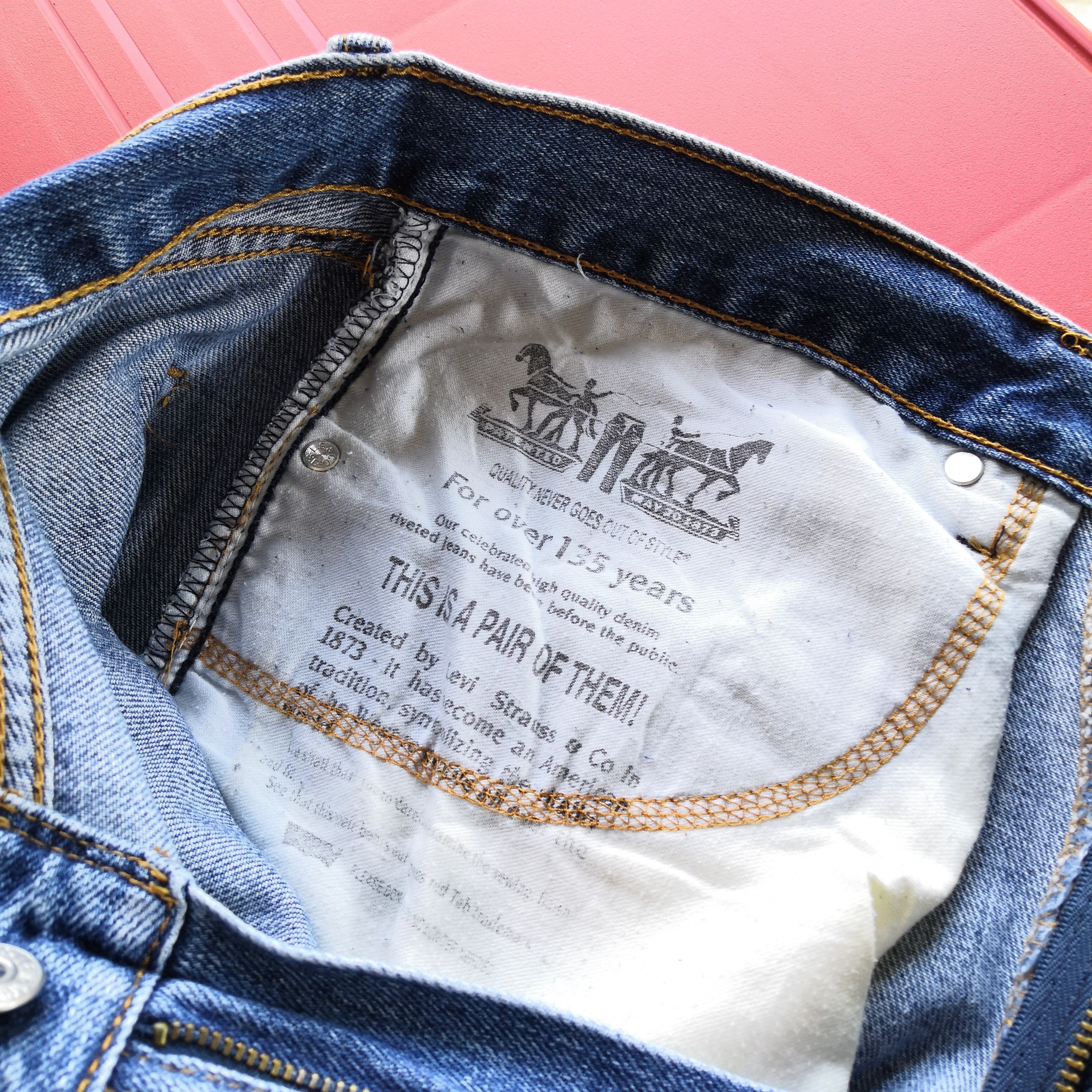 Levi's Vintage LVC Y2K Levis Jeans Blue Levi's 505 Faded Denim Size US 34 / EU 50 - 11 Thumbnail