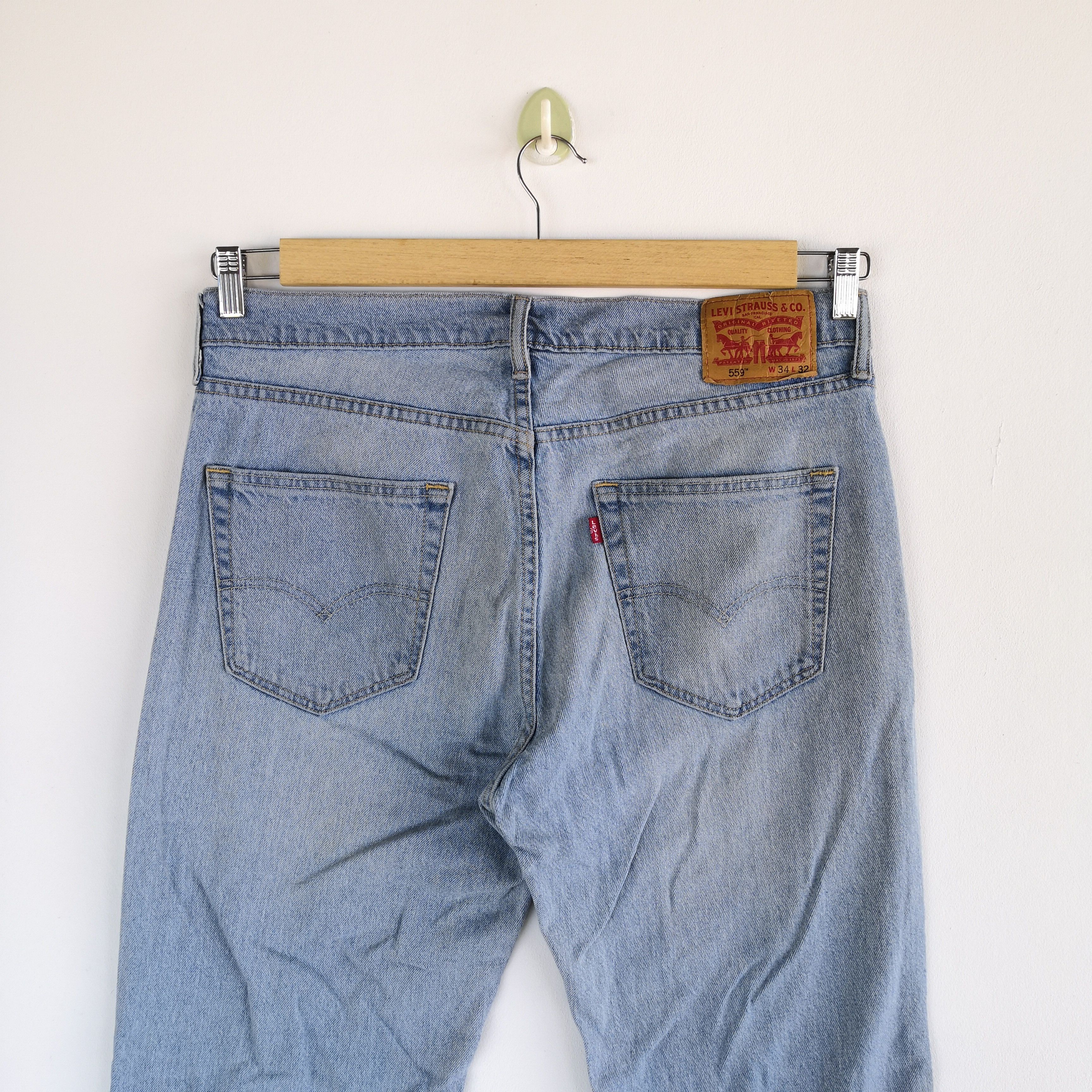 Levi's Vintage Levis Sun Faded Jeans Levi's Light Wash Denim Size US 34 / EU 50 - 5 Thumbnail