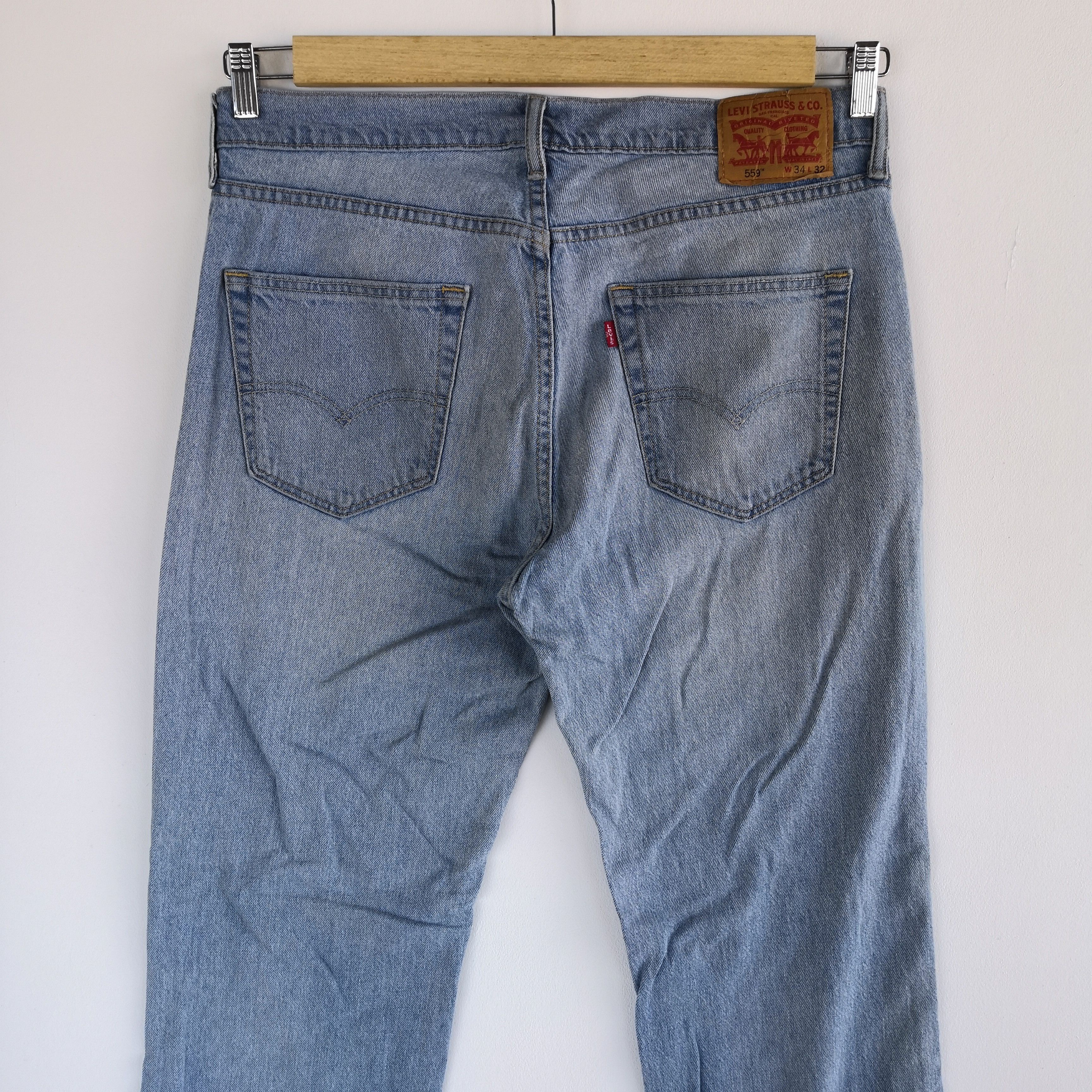 Levi's Vintage Levis Sun Faded Jeans Levi's Light Wash Denim Size US 34 / EU 50 - 6 Thumbnail