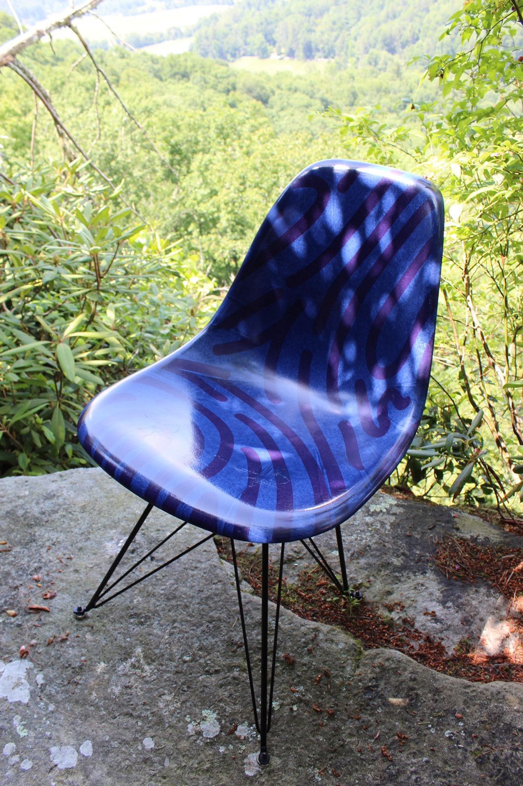 Modernica *1 of 5* F&F Salehe Bembury Eiffel Shell Chair Size ONE SIZE - 3 Thumbnail