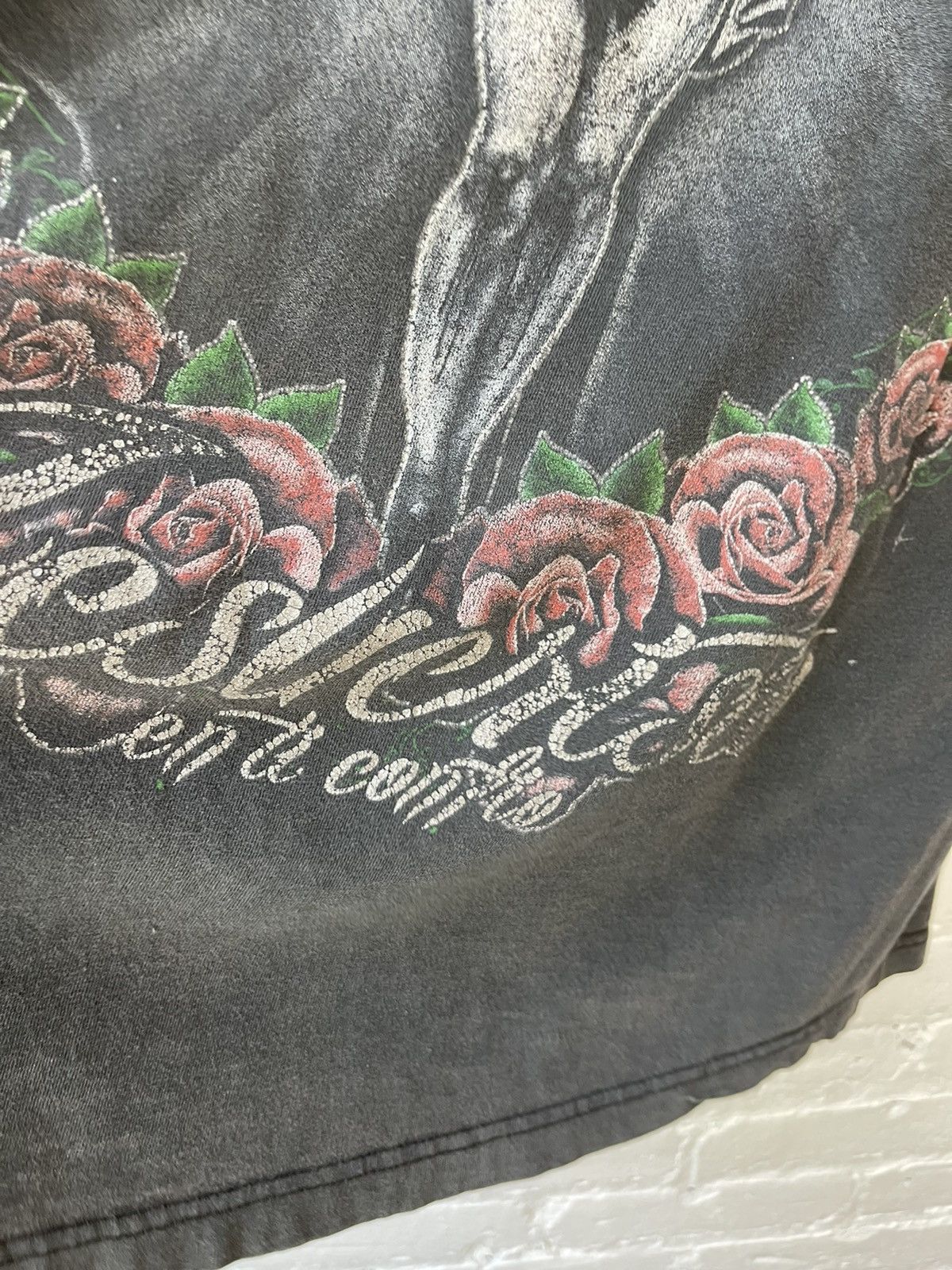Vintage Vintage THRASHED Faded Rose Religion God Cross Jesus Shirt Size US XL / EU 56 / 4 - 14 Thumbnail