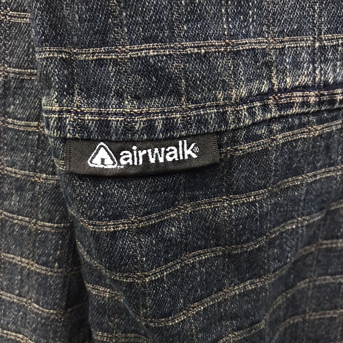 Airwalk AIRWALK Indigo Skateboard Japanese Brand Jeans Denim Jacket Size US L / EU 52-54 / 3 - 4 Thumbnail