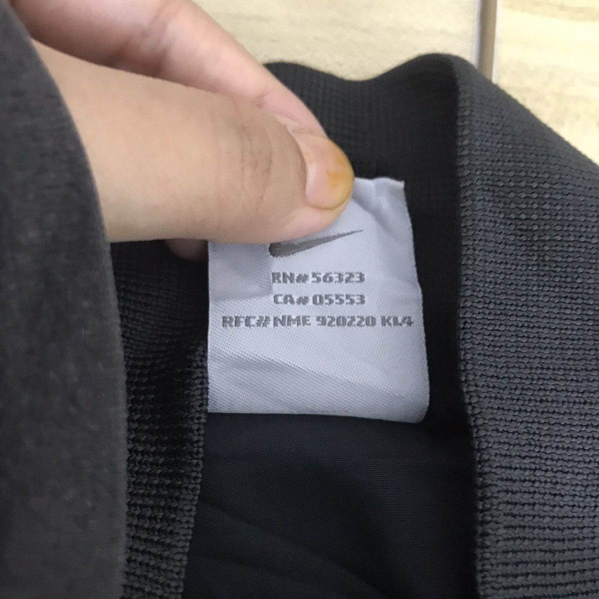 Nike NIKE CLIMA FIT Swoosh Sport Black Zipper Bomber Jacket Size US M / EU 48-50 / 2 - 6 Thumbnail