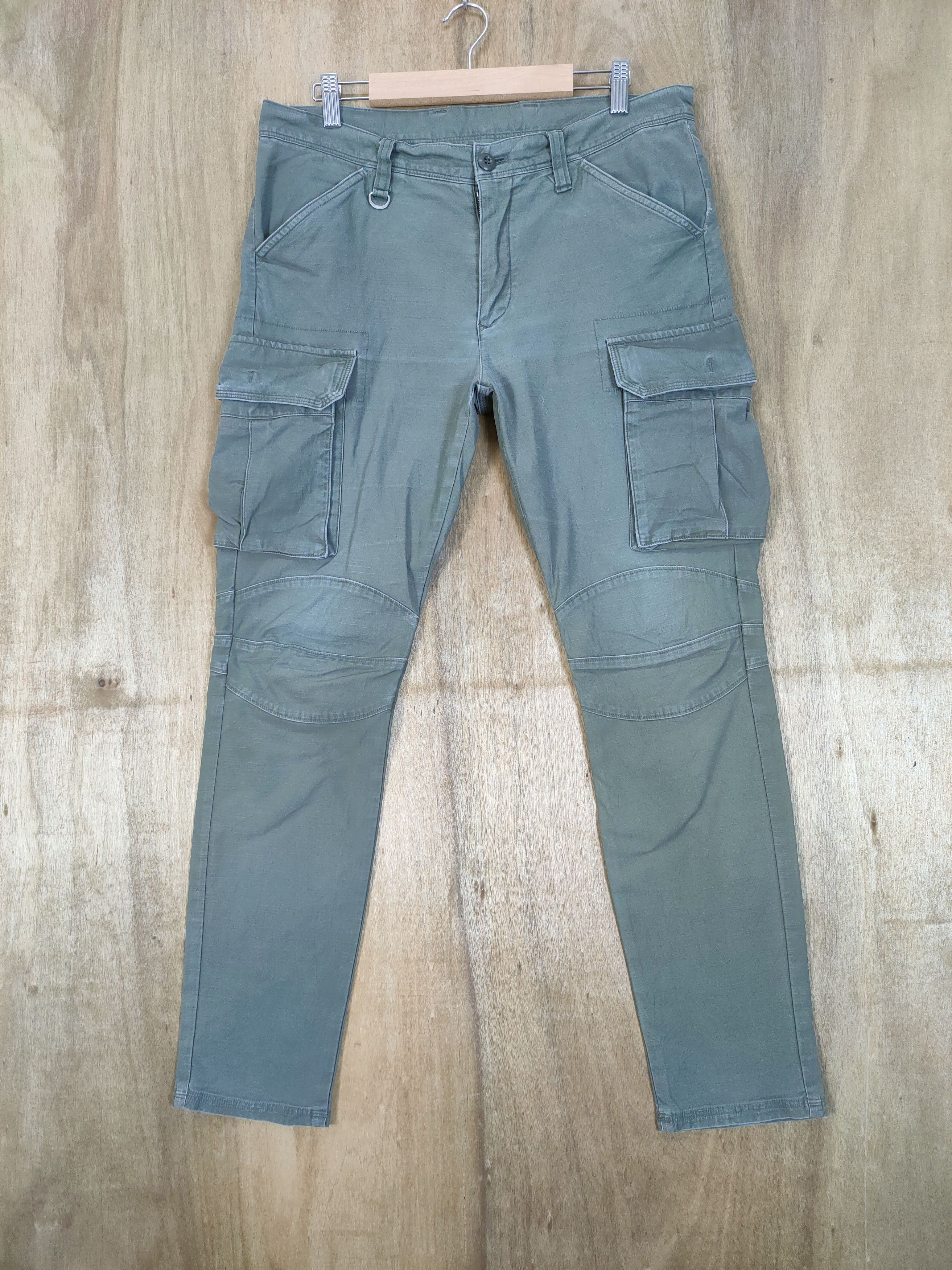 image of W32 Sophnet Cargo Pants in Green, Men's