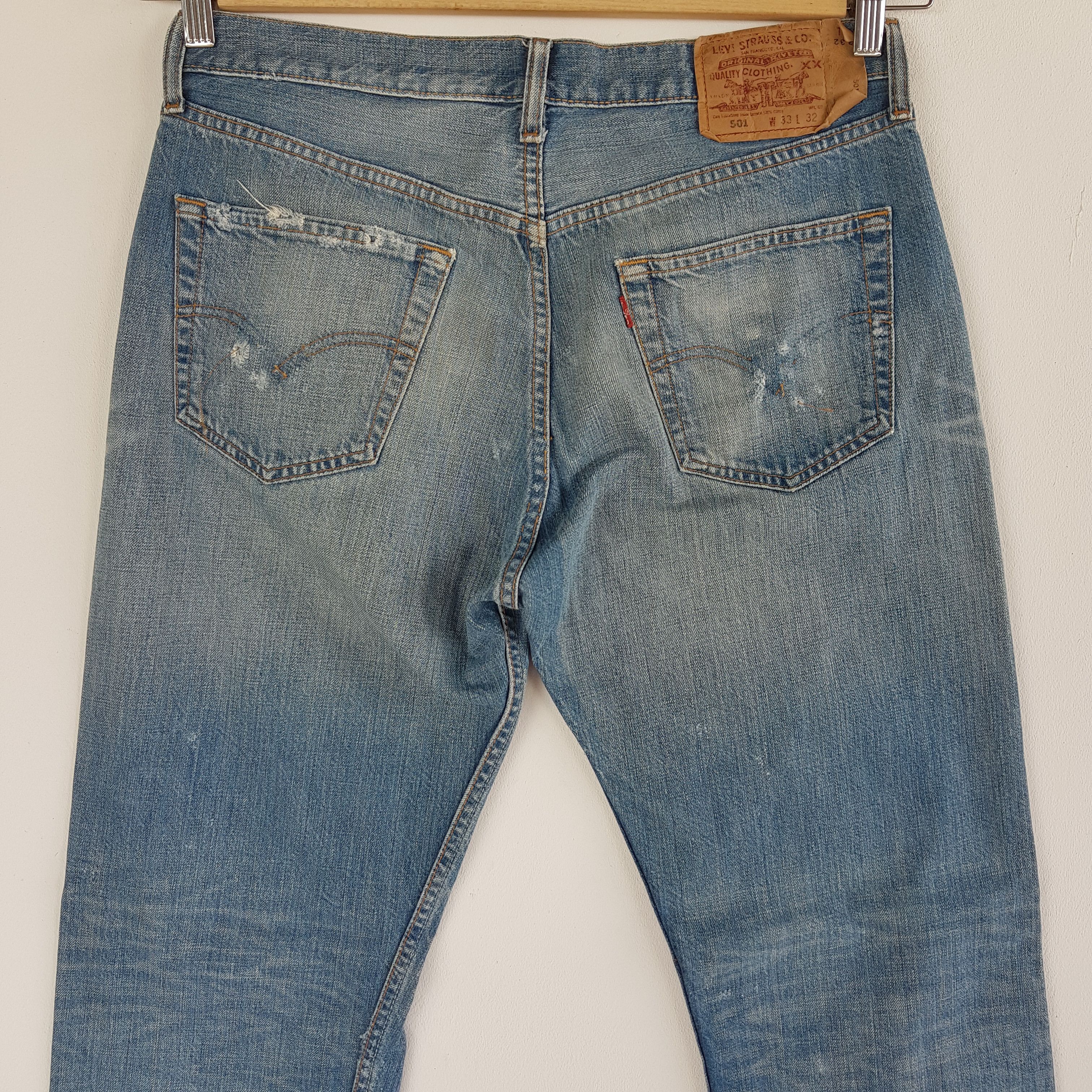 Levi's Vintage Levis 501 Distressed Jeans Levi's 501 Faded Denim Size US 32 / EU 48 - 6 Thumbnail