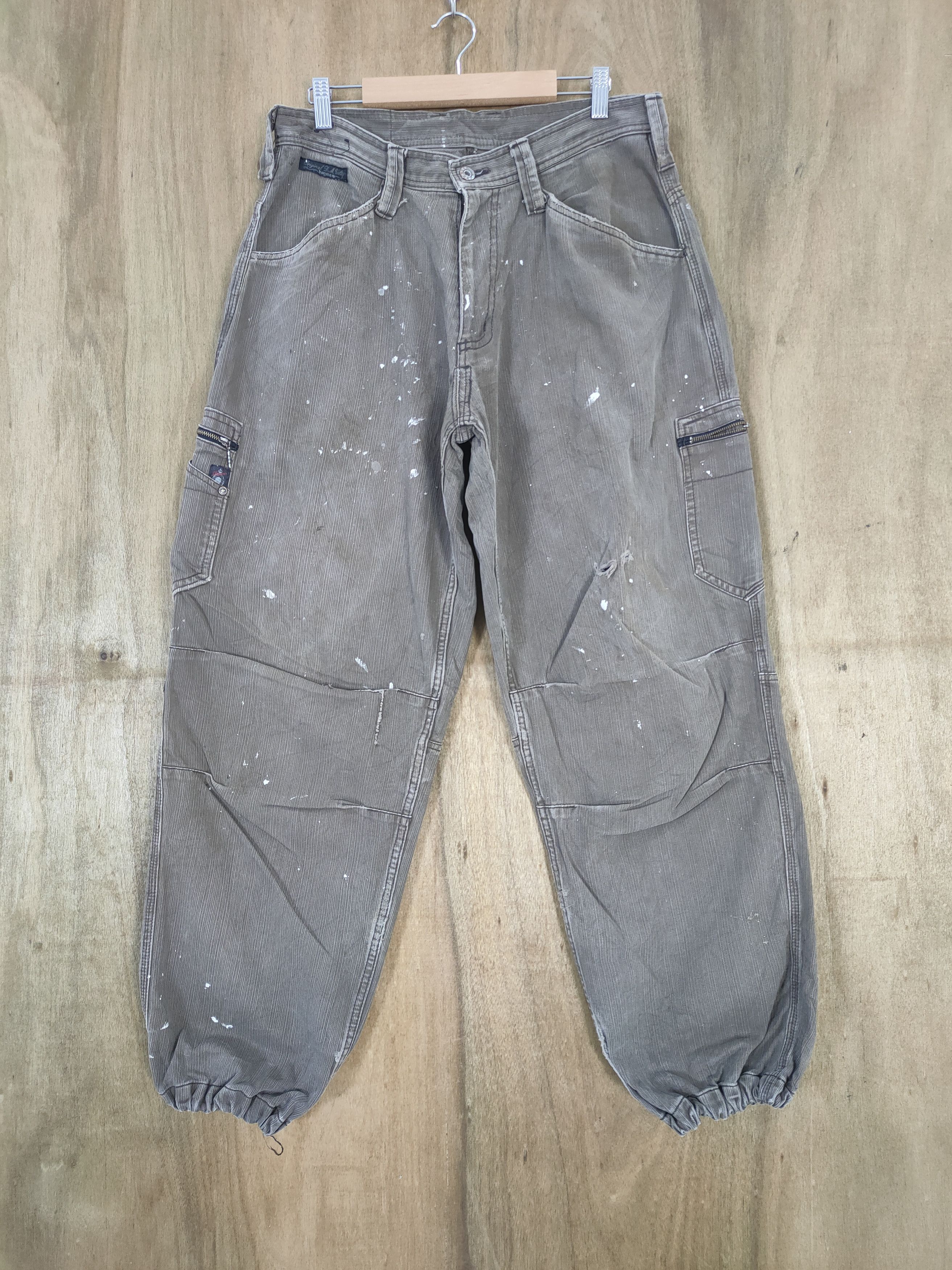 image of Utility Pro Wear Vintage Dogman Faded Stain Workwear Baggy Cargo Pants in Brown, Men's (Size 32)
