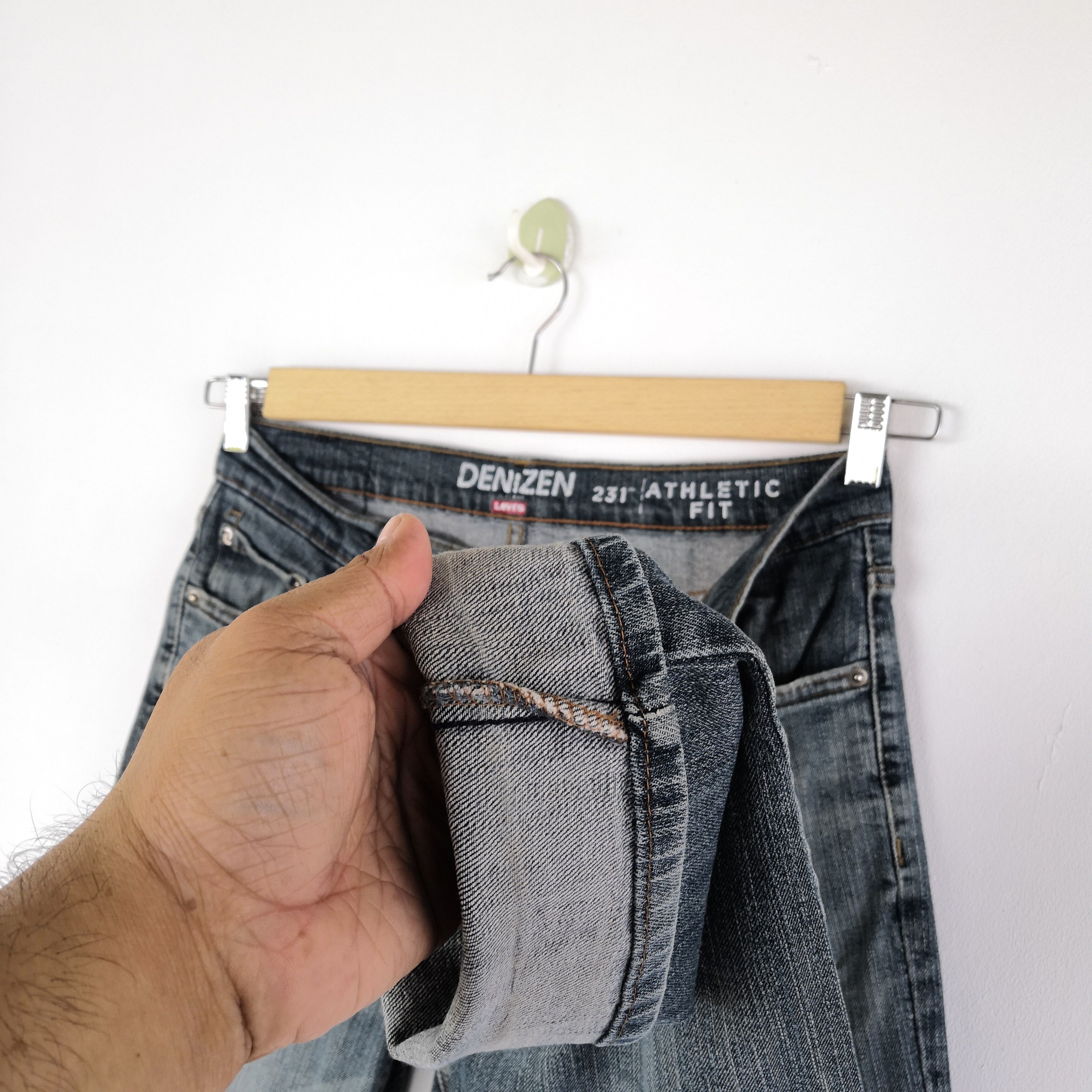 Levi's Vintage Levis Distressed Faded Jeans Levi's Denizen Denim Size US 30 / EU 46 - 9 Thumbnail
