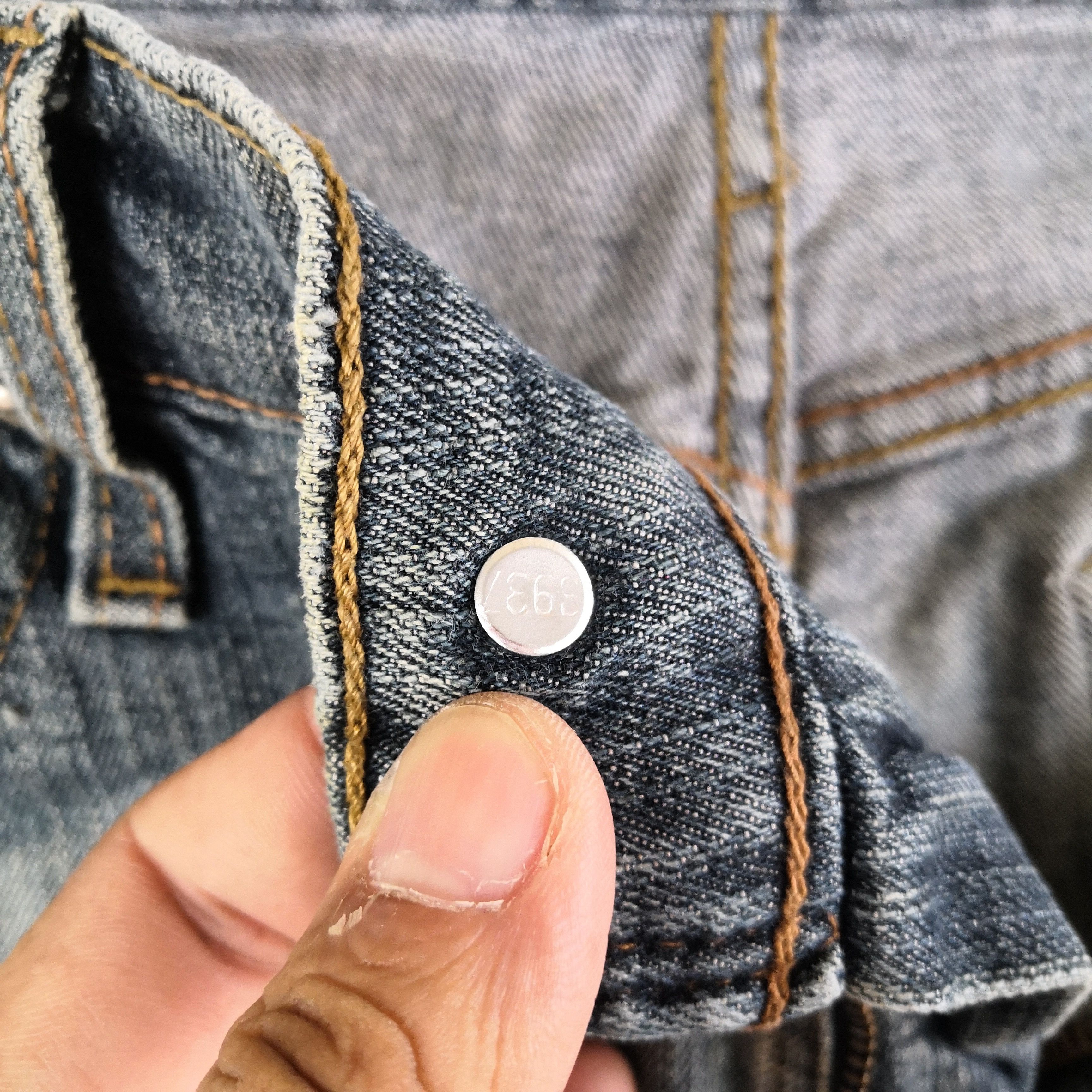 Levi's Vintage Levis Distressed Faded Jeans Levi's Denizen Denim Size US 30 / EU 46 - 8 Thumbnail