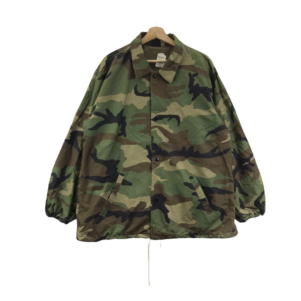 Vintage Vintage USA ARMY MILITARY Camouflage Green Coach Jacket Size US XL / EU 56 / 4 - 1 Thumbnail
