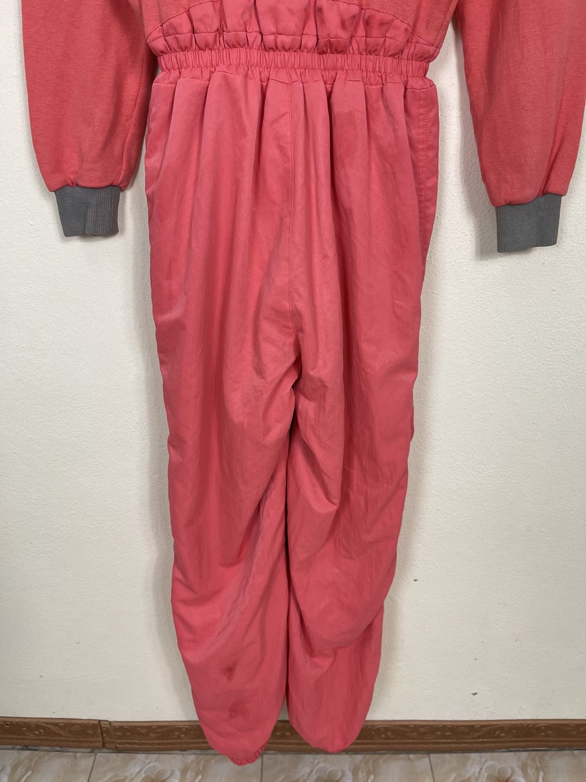 If Six Was Nine Vintage Moncler Red Coverall Pink Jumpsuit Size US 27 - 13 Thumbnail
