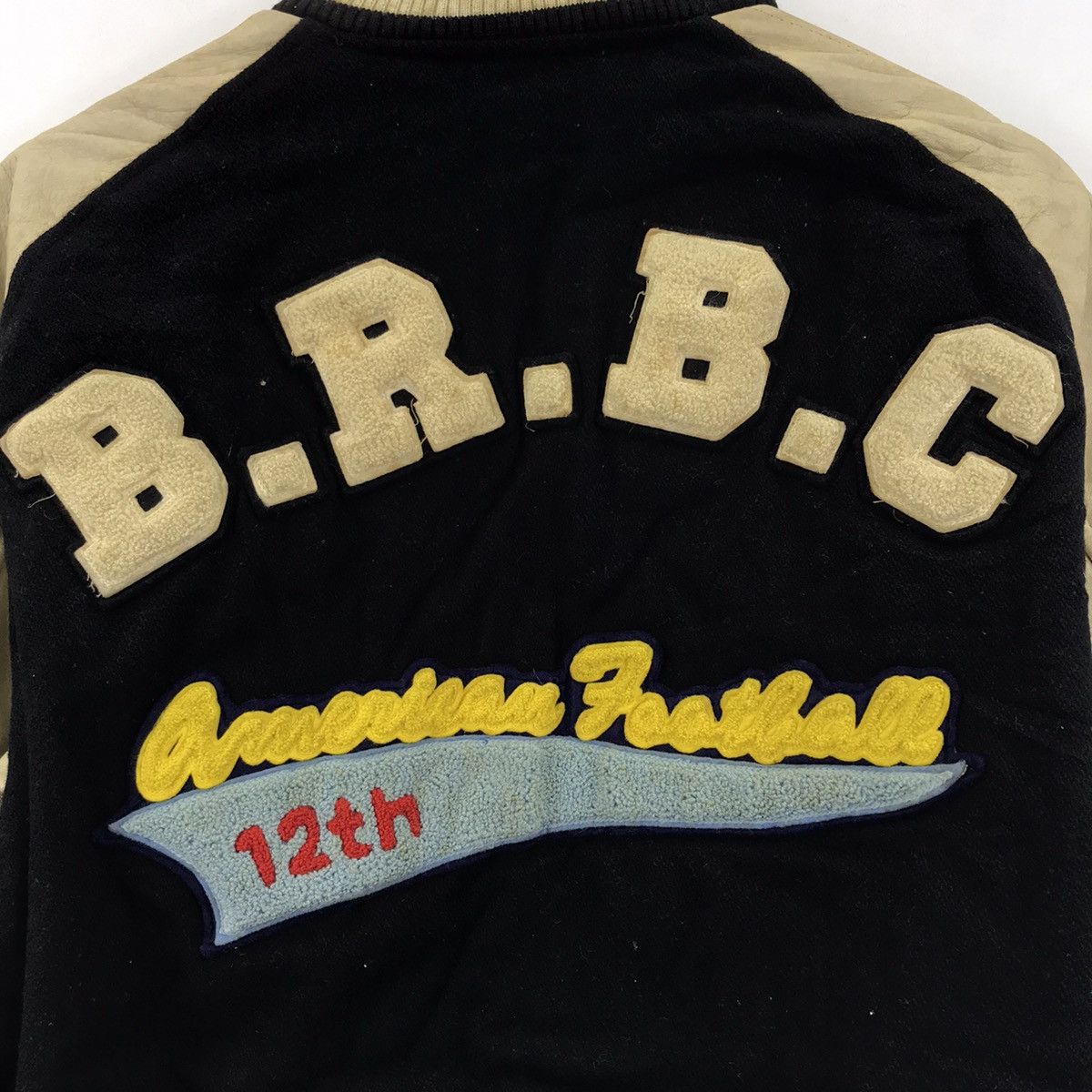 Vintage ABIERTO UNIVERSITY CLUB B.R.B.C American Football Leather Size US L / EU 52-54 / 3 - 2 Thumbnail