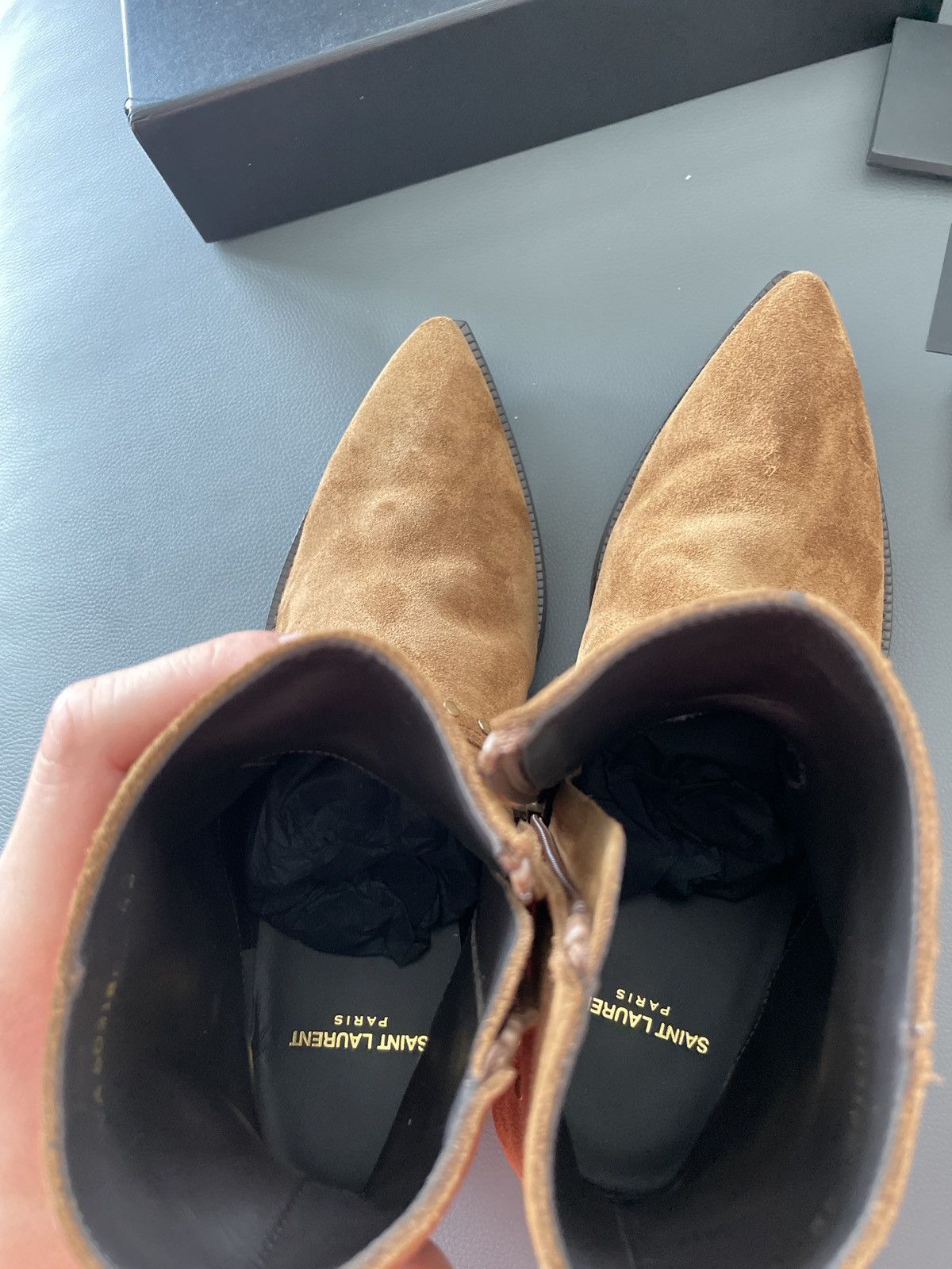 Hedi Slimane × Saint Laurent Paris × Yves Saint Laurent Brand NEW Lukas Florence Studs Suede Leather Western Boots Size US 9.5 / EU 42-43 - 4 Thumbnail
