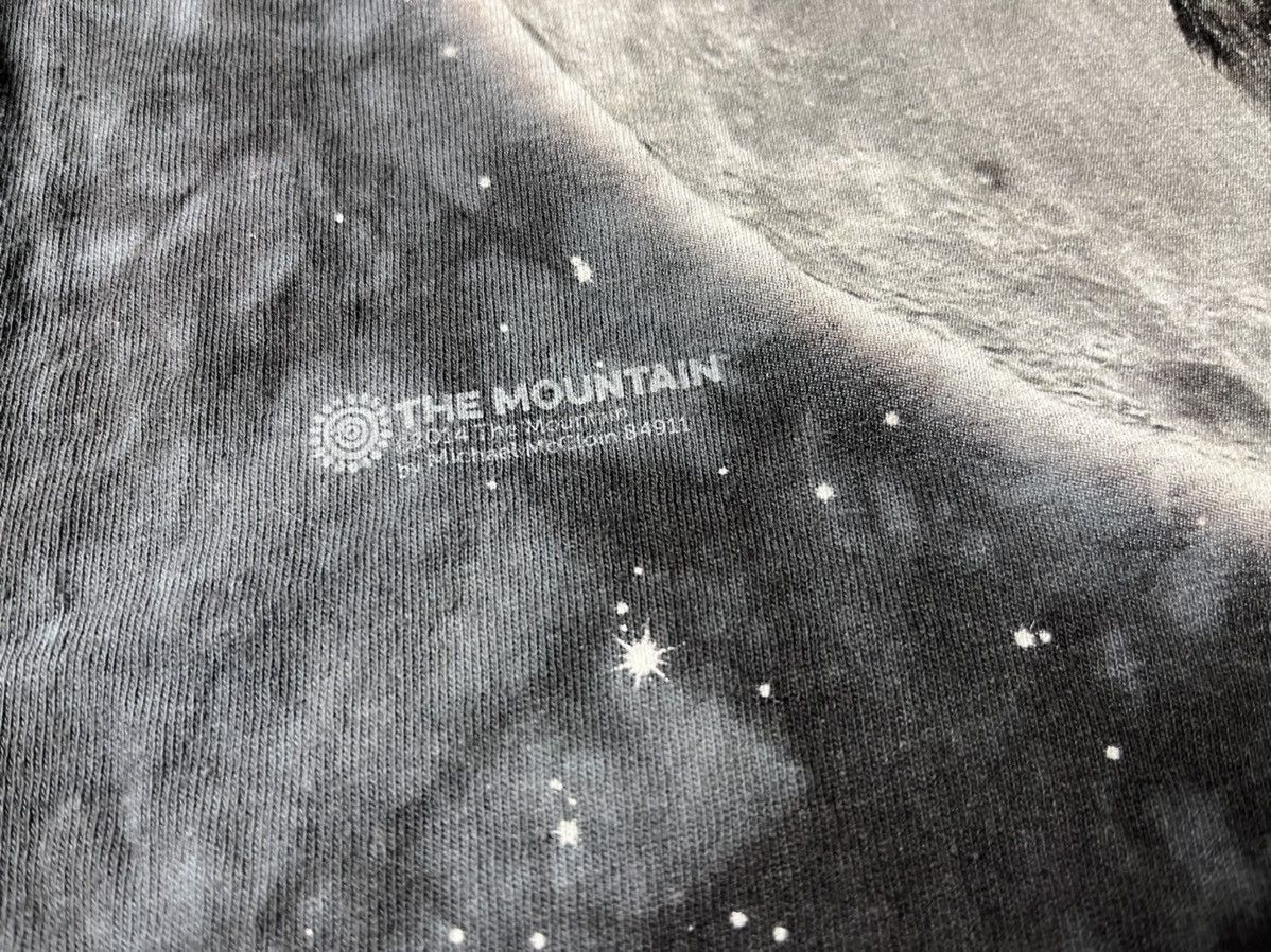 The Mountain The mountain long sleeve Woolf vintage size Large Size US L / EU 52-54 / 3 - 4 Thumbnail