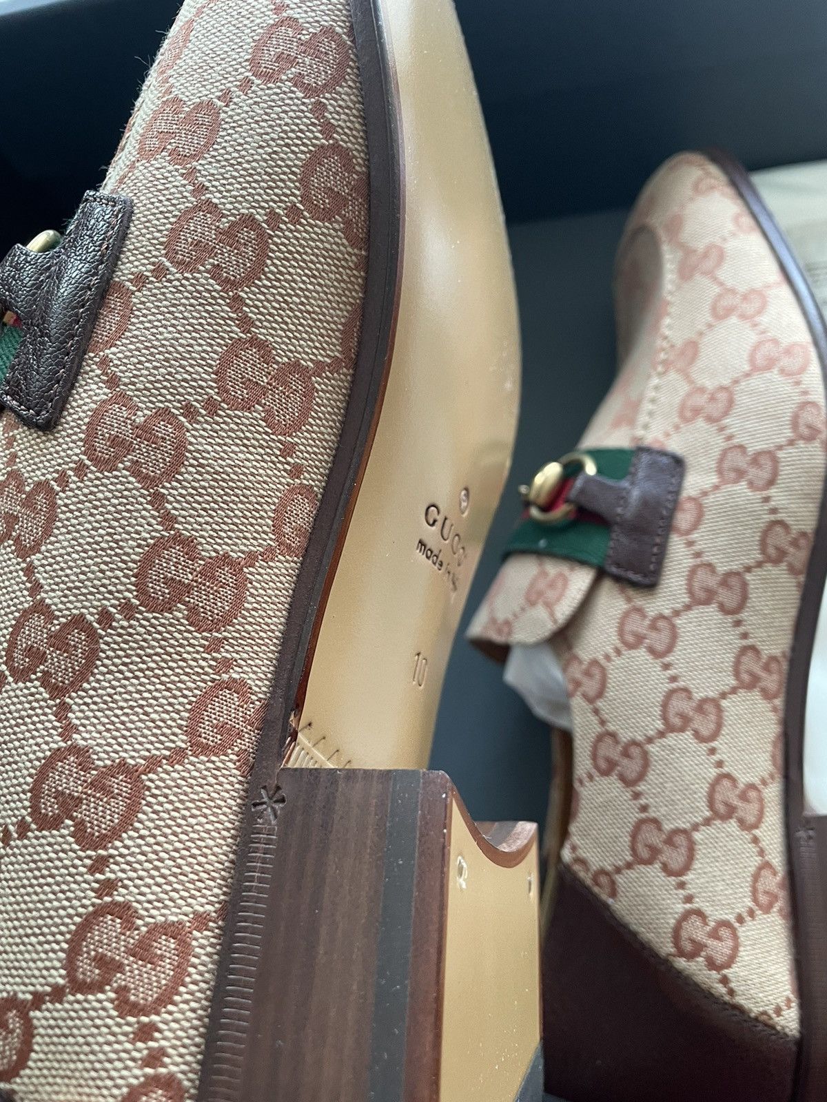Gucci Brand New Limited Super Runway Iconic GG Logo Leather Loafer Size US 10 / EU 43 - 22 Thumbnail