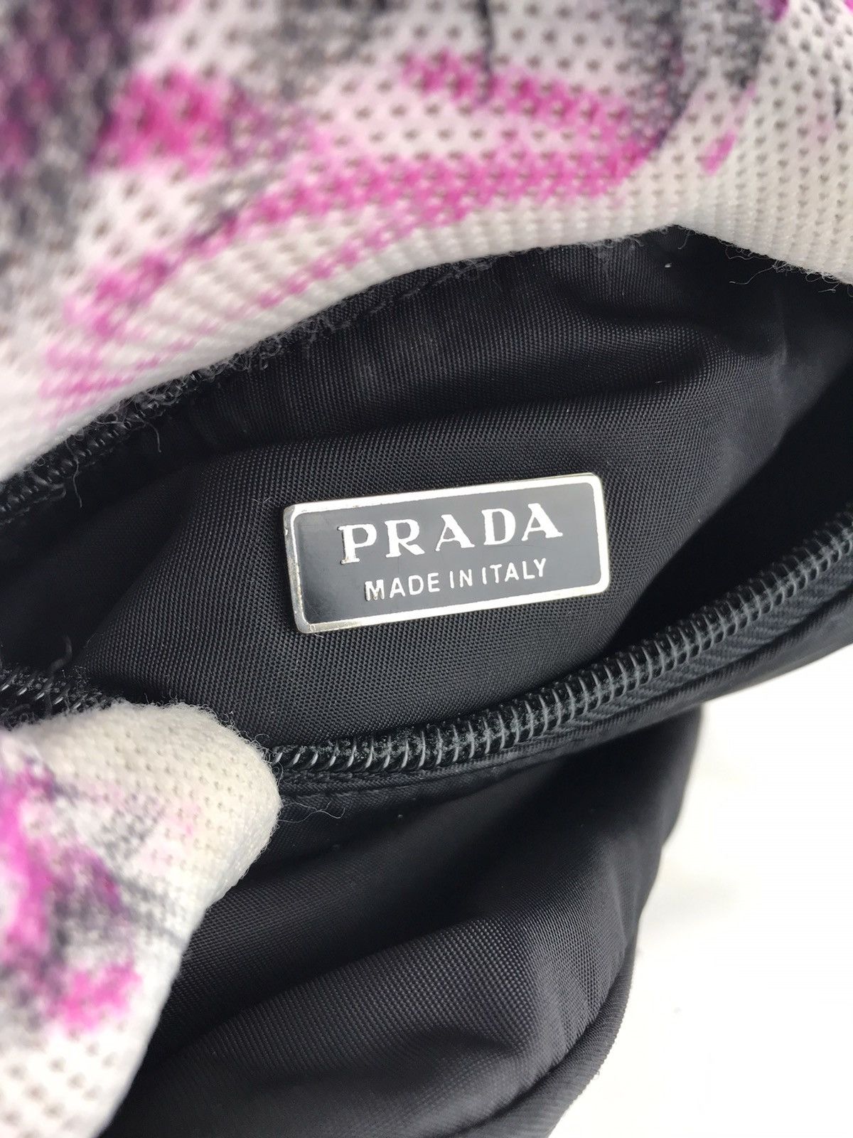 Prada 🔥Hot 🔥Authentic Vintage Prada Nylon Hobo Black Size ONE SIZE - 16 Thumbnail