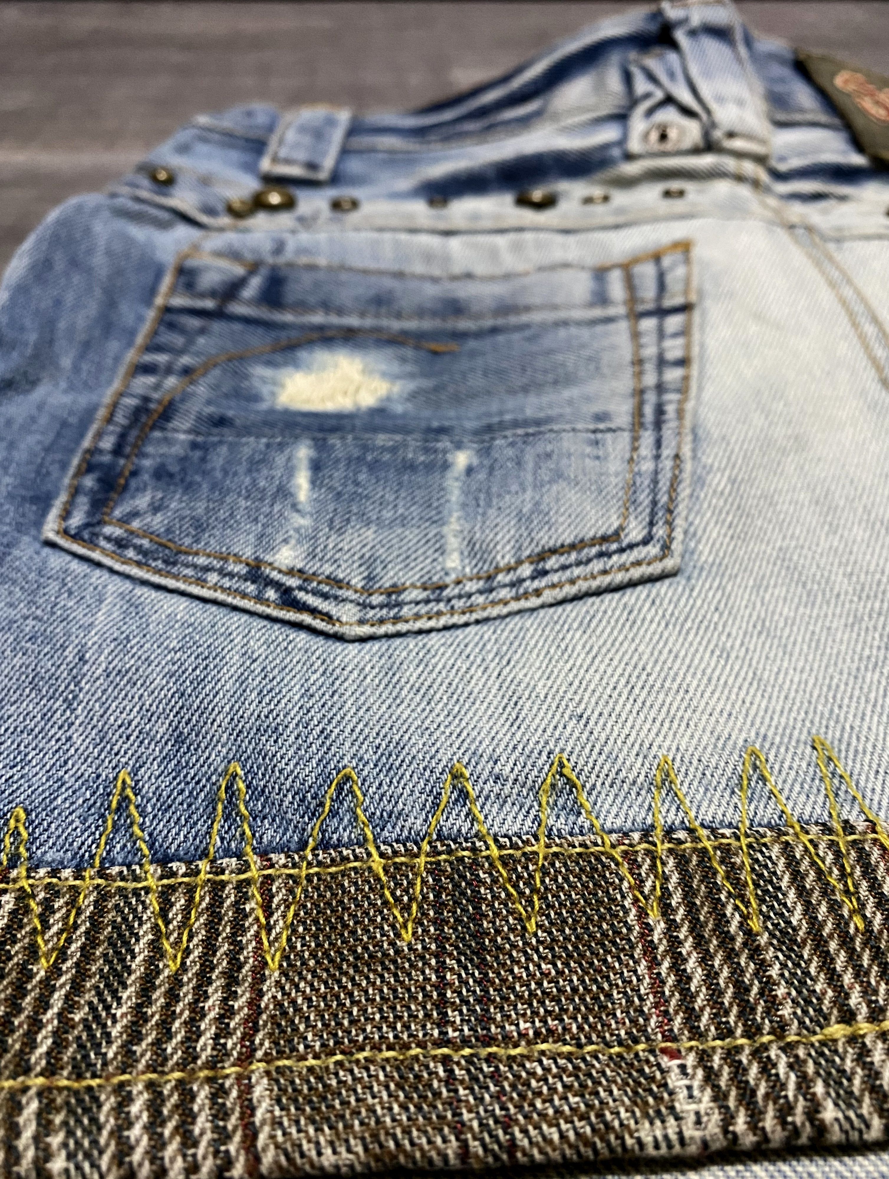 Dsquared2 Women's Dsquared2 Vintage Faith Patchwork Denim Skirt Size 27" / US 4 / IT 40 - 6 Thumbnail