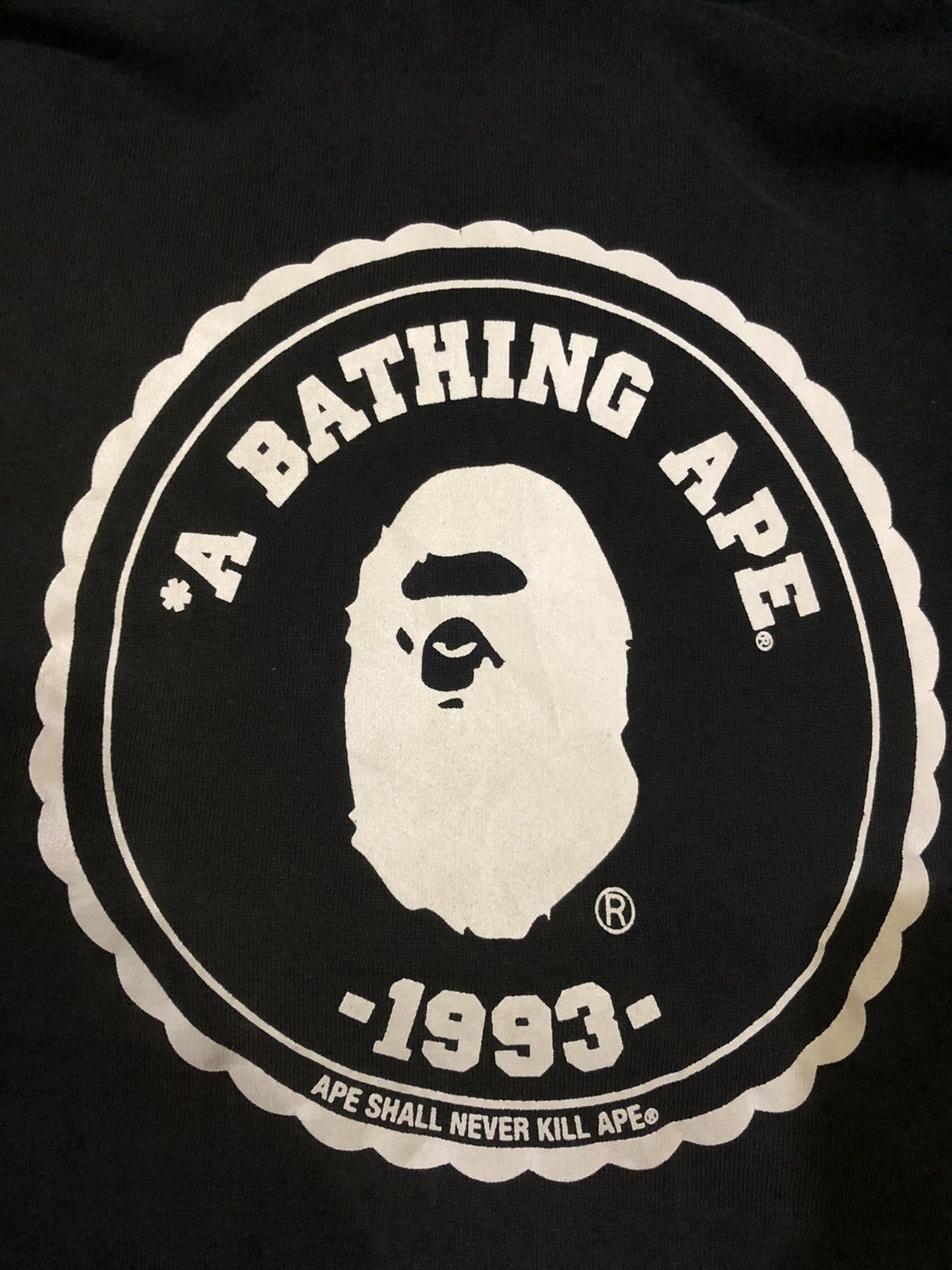 Bape Vintage A Bathing Ape 1993 hoodie sun faded colour Size US L / EU 52-54 / 3 - 3 Thumbnail