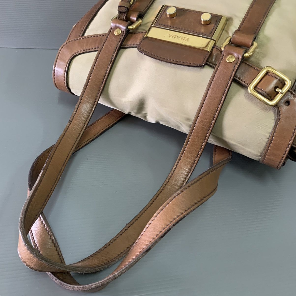 Prada Prada Brown Shoulder Handbag Size ONE SIZE - 11 Thumbnail