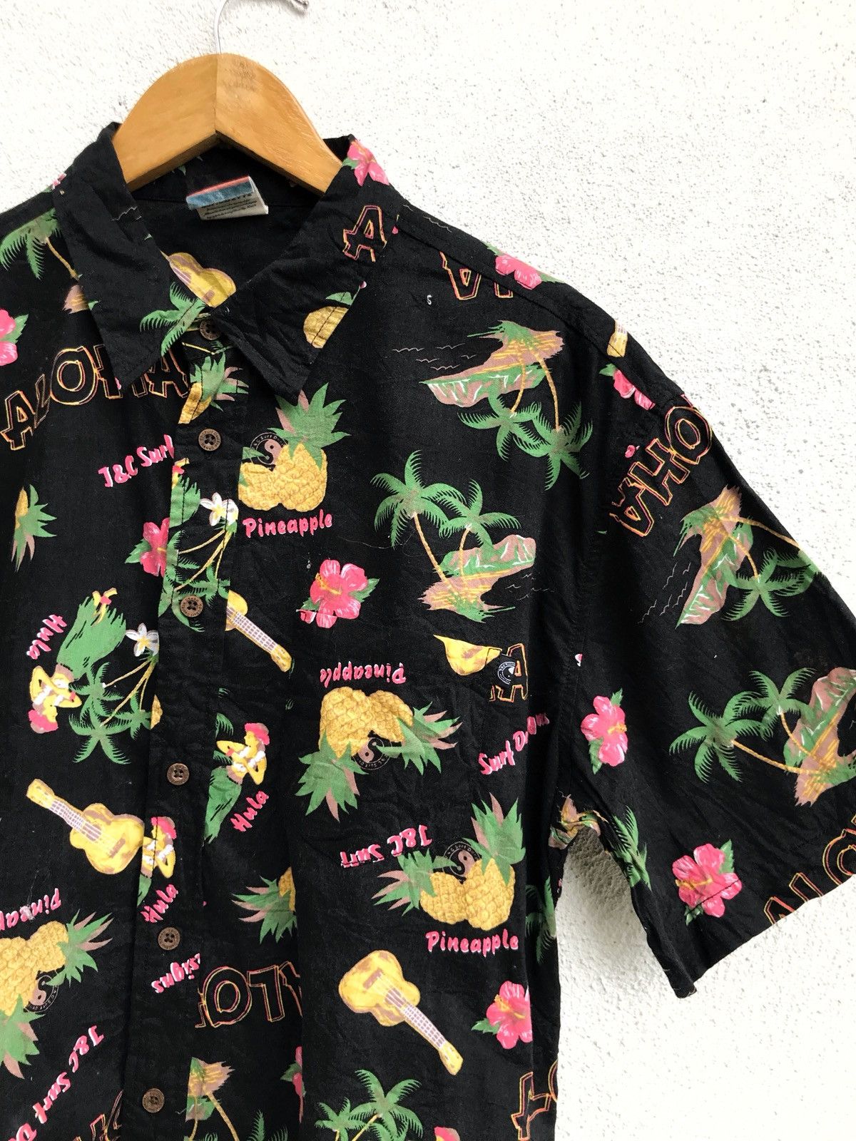 Japanese Brand Aloha Hawaii Button Down Shirt T&C Surf Design Size US XL / EU 56 / 4 - 2 Thumbnail