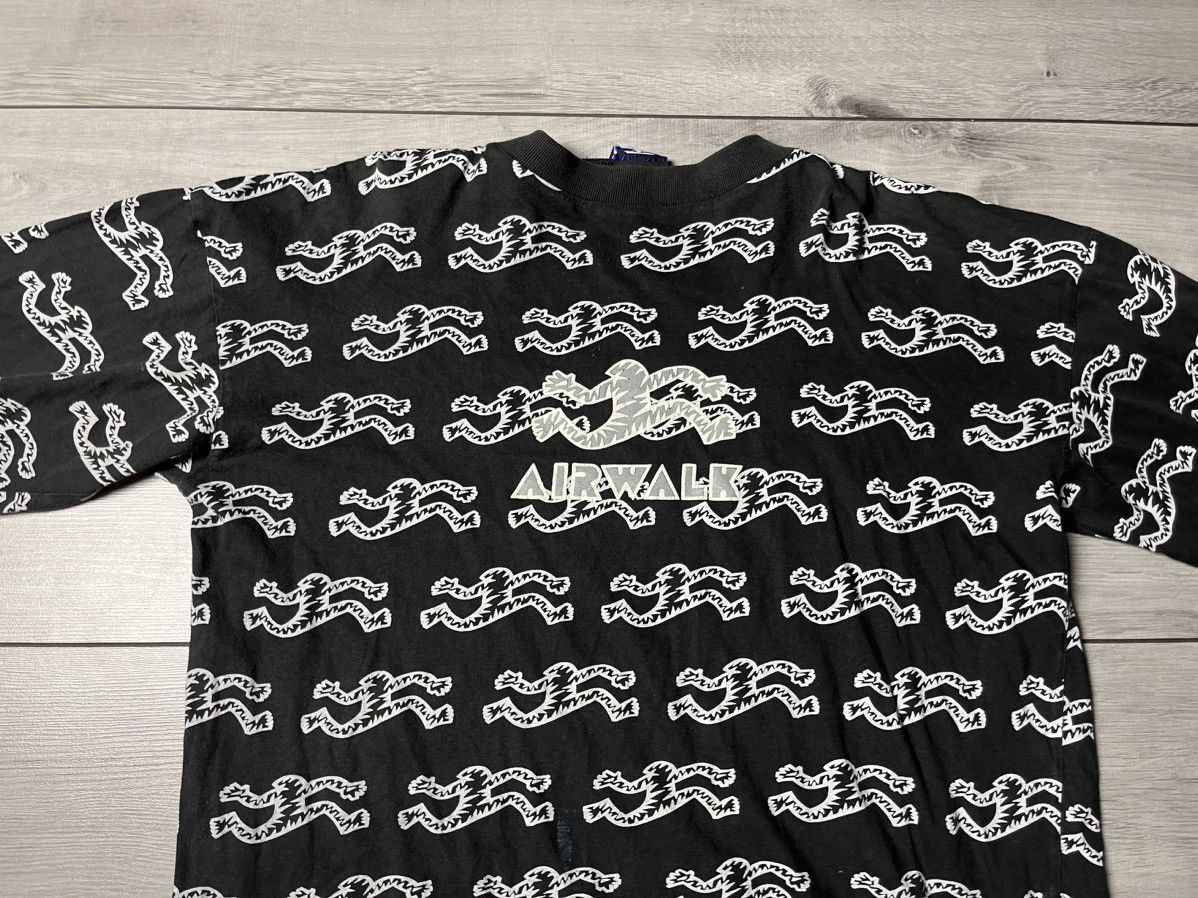 Airwalk Vintage airwalk long sleeve skateboard size Large Size US L / EU 52-54 / 3 - 3 Thumbnail