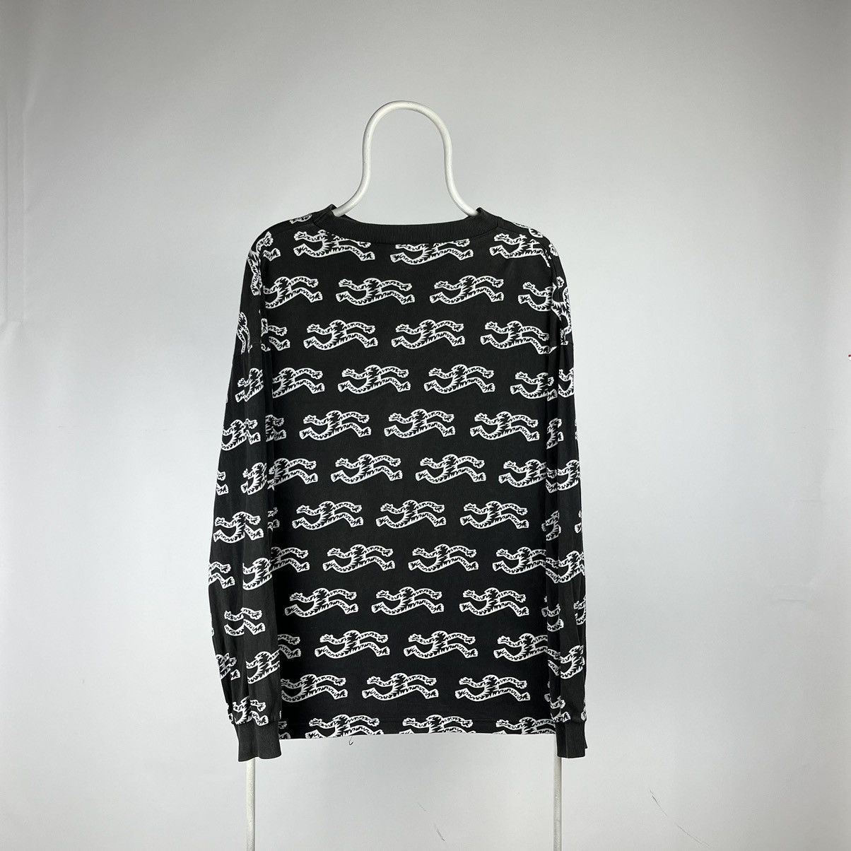 Airwalk Vintage airwalk long sleeve skateboard size Large Size US L / EU 52-54 / 3 - 2 Thumbnail