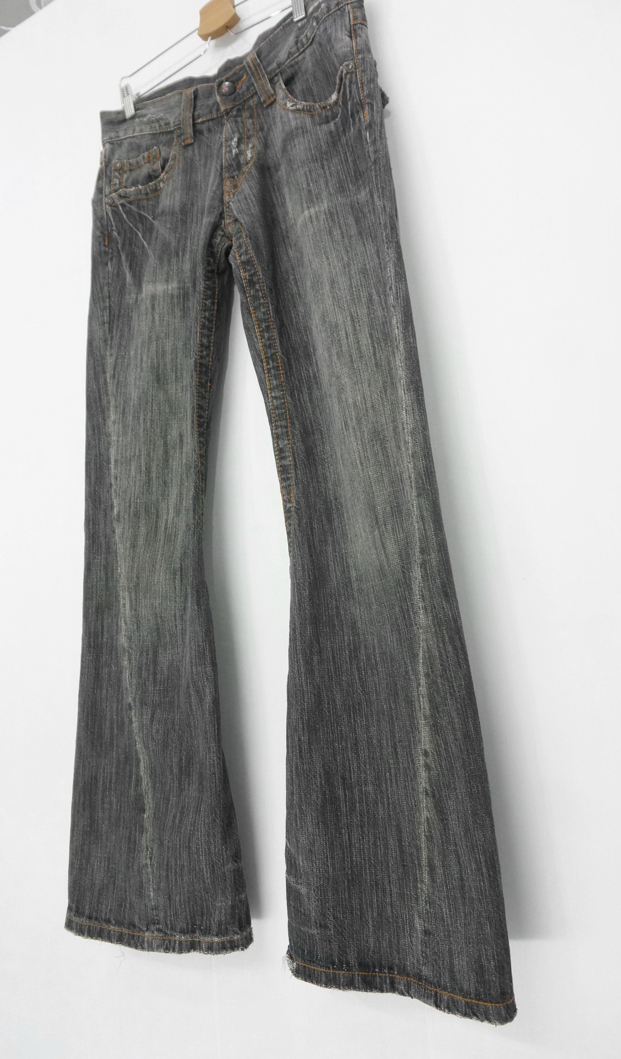 Japanese Brand Rare🔥JUNMEN Vintage Flared Lowrise Distressed Jeans Size US 30 / EU 46 - 6 Thumbnail