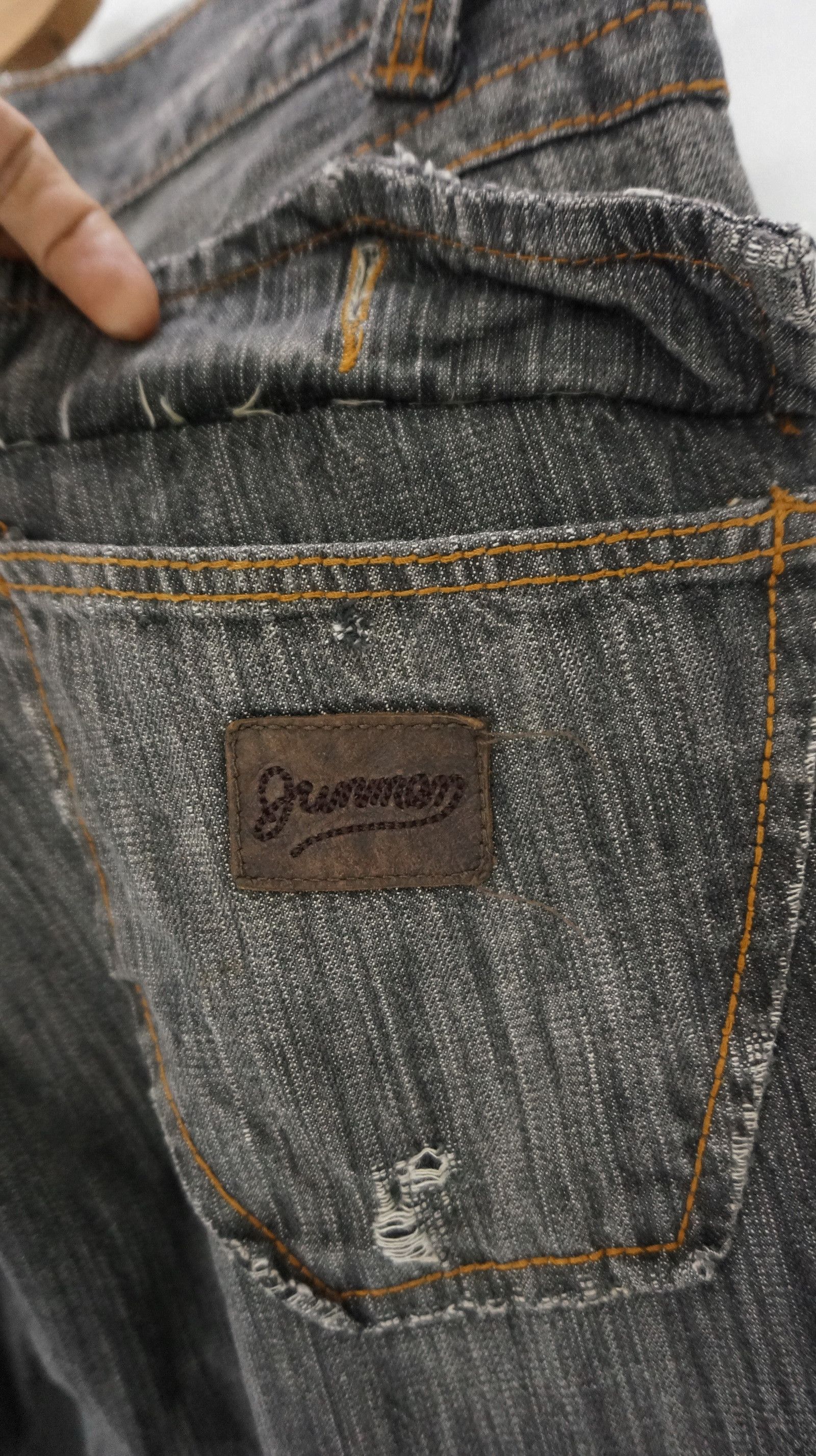 Japanese Brand Rare🔥JUNMEN Vintage Flared Lowrise Distressed Jeans Size US 30 / EU 46 - 11 Thumbnail