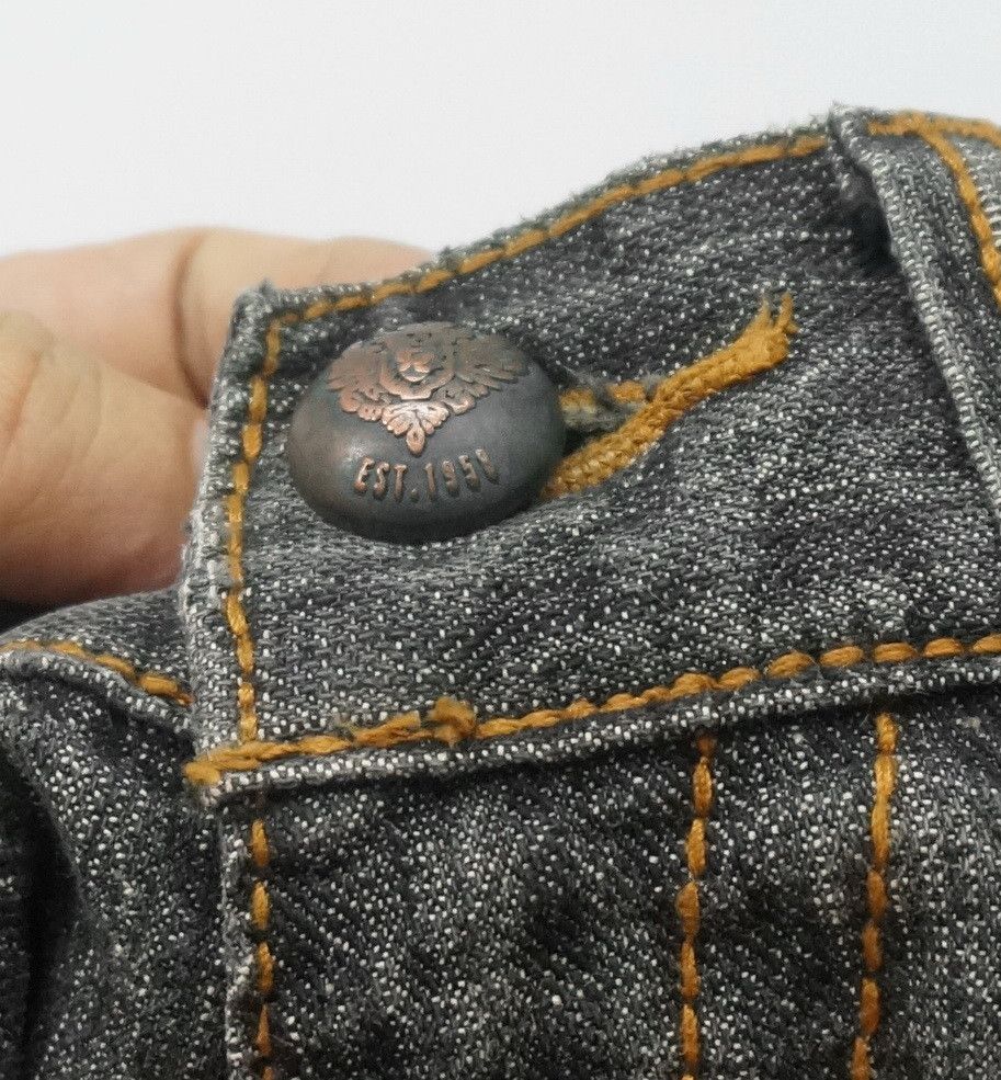 Japanese Brand Rare🔥JUNMEN Vintage Flared Lowrise Distressed Jeans Size US 30 / EU 46 - 23 Thumbnail