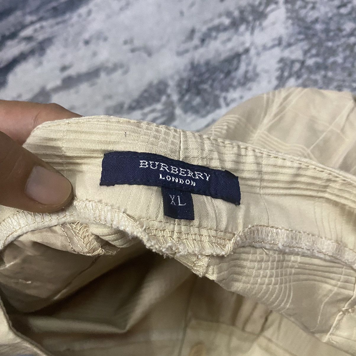 Burberry × Vintage Vintage Burberry London Checkered Trousers Pants w30 Size US 30 / EU 46 - 7 Thumbnail