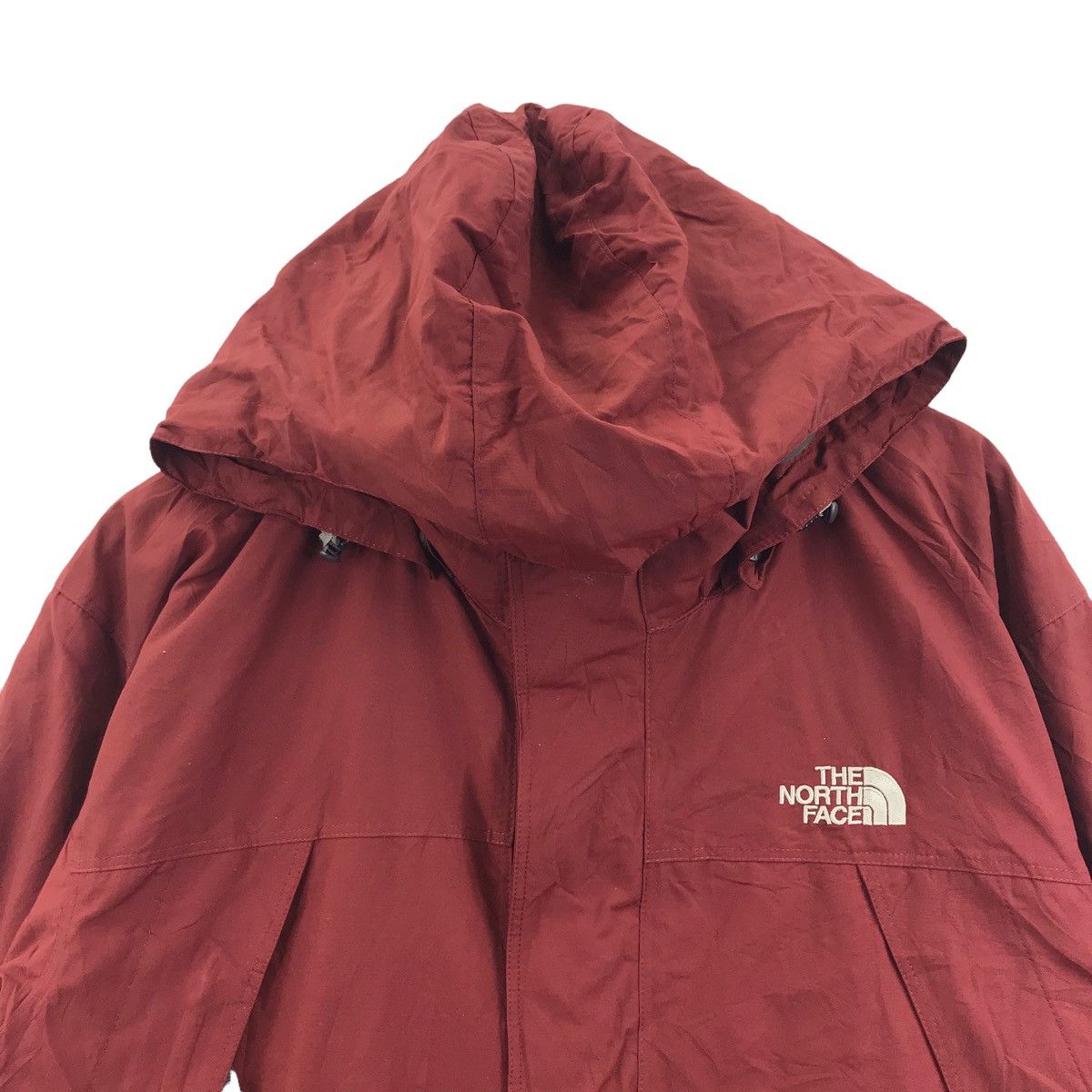 The North Face THE NORTH FACE Outdoor Hiking Maroon Light Hooded Jacket Size US L / EU 52-54 / 3 - 2 Thumbnail