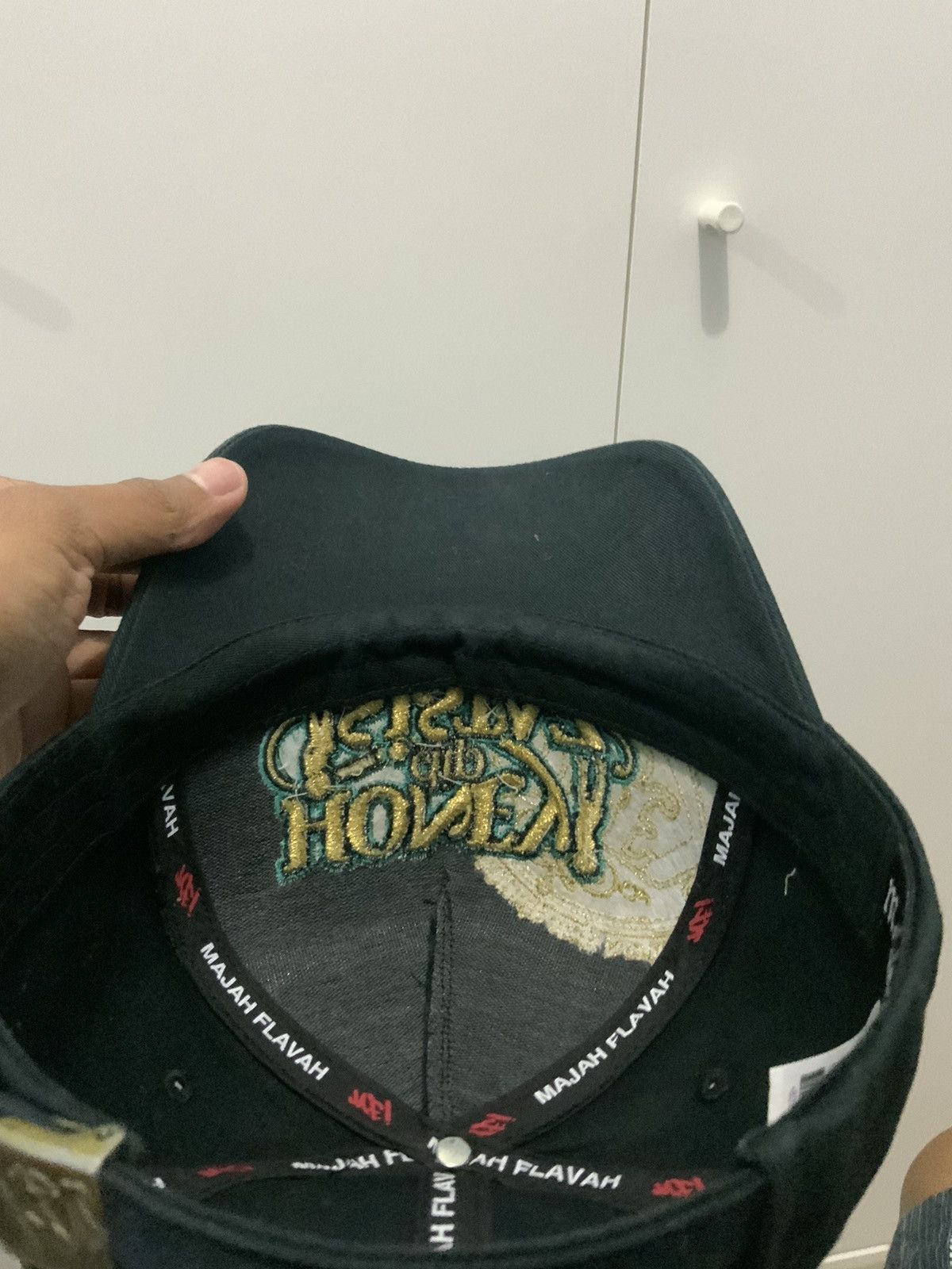 Seditionaries Art Honey Dip Sistaz Majab Elabab Hat Size ONE SIZE - 11 Thumbnail