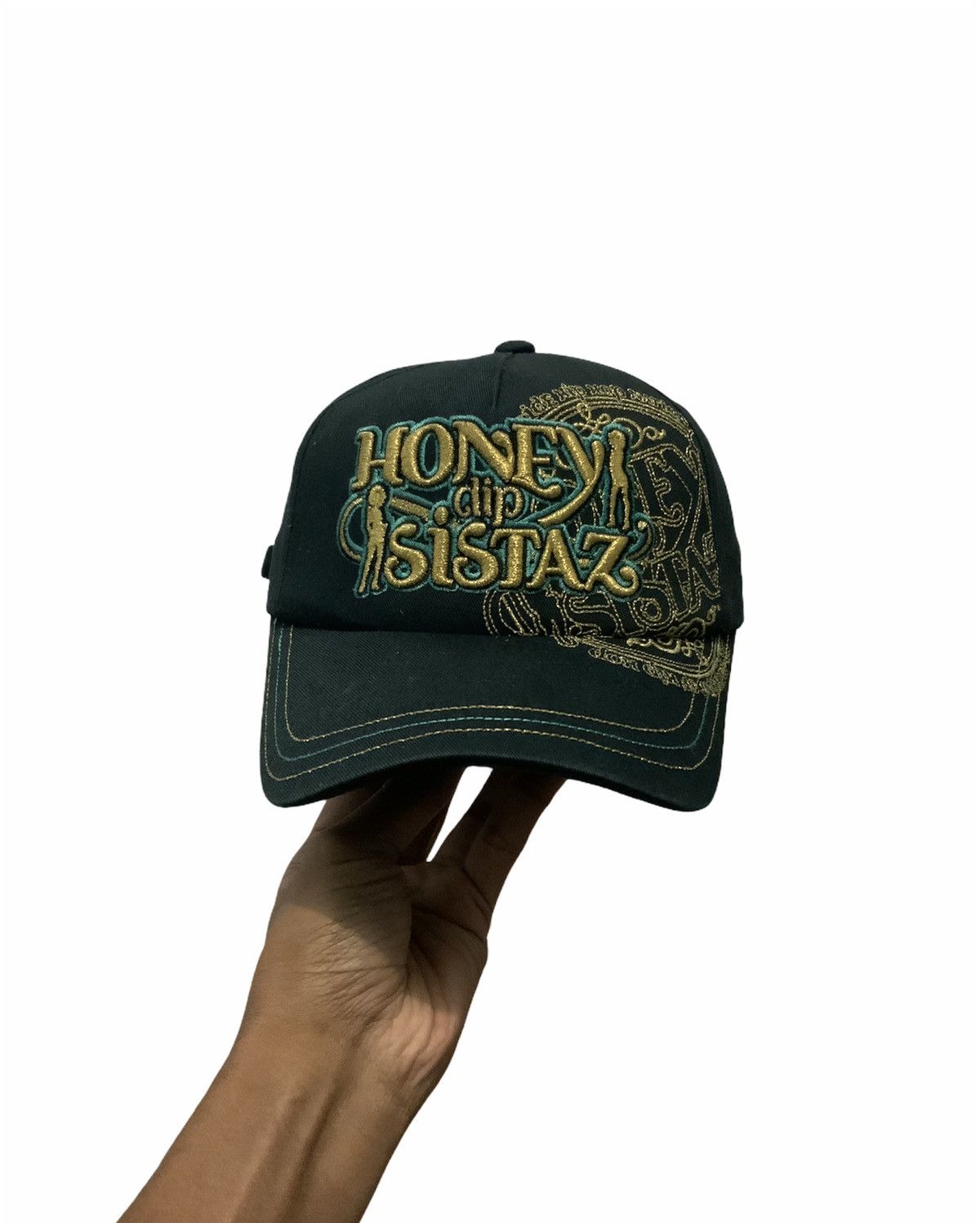 Seditionaries Art Honey Dip Sistaz Majab Elabab Hat Size ONE SIZE - 2 Thumbnail