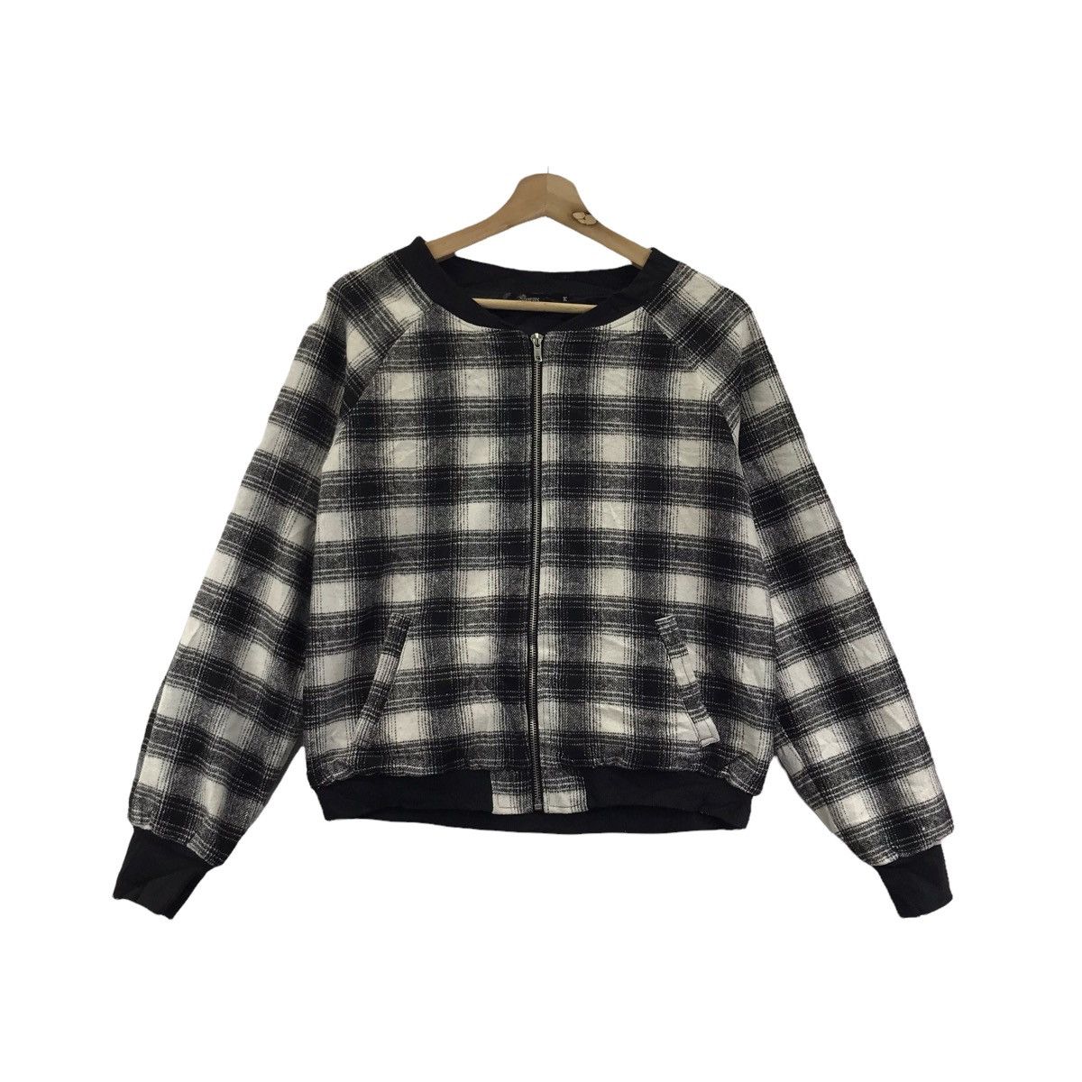 Japanese Brand SUREVE Japanese Brand Check Tartan Crop Top Zipper Jacket Size US L / EU 52-54 / 3 - 1 Thumbnail