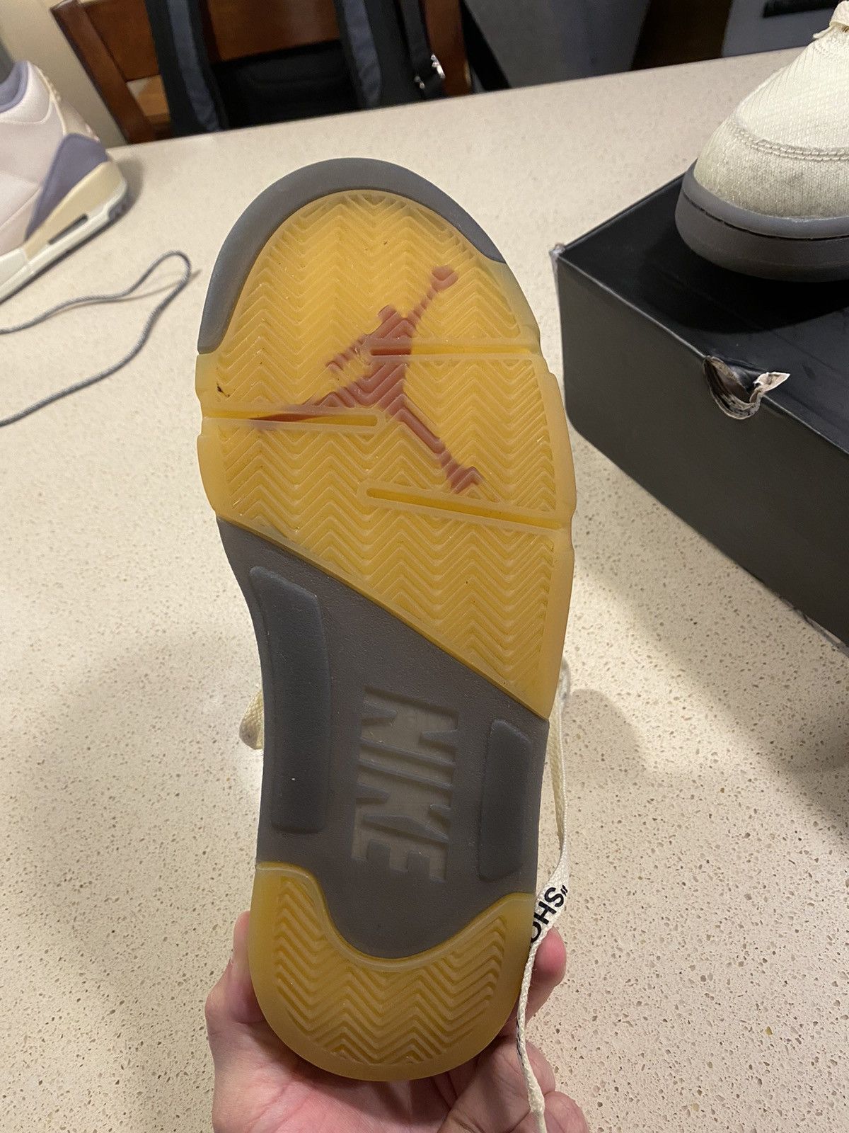 Jordan Brand × Off-White Air Jordan x Off-White 5 Retro SP Sail Size US 8 / EU 41 - 7 Thumbnail